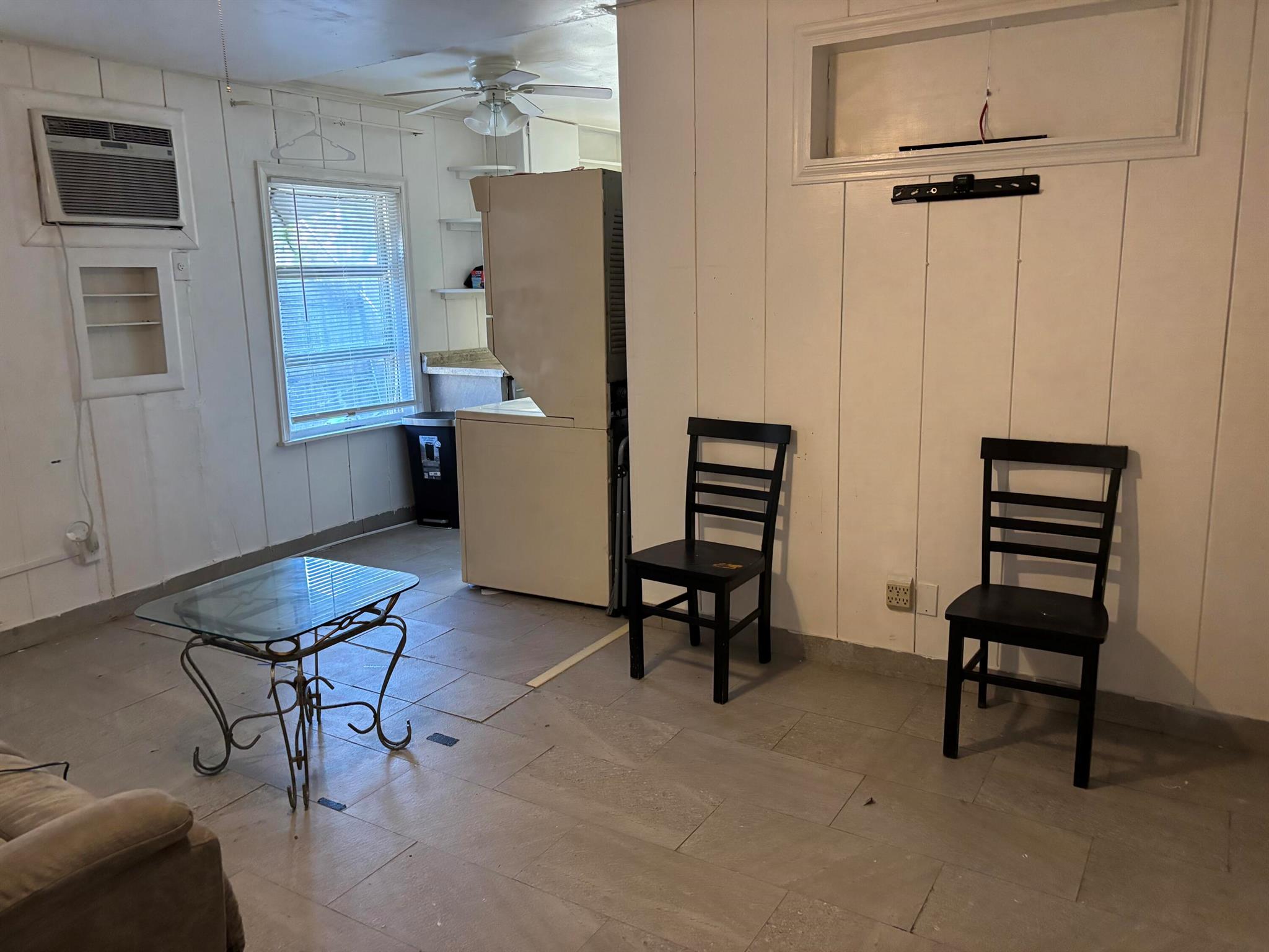 1025-1027 NE 16th Ter Fort Lauderdale, FL 33304