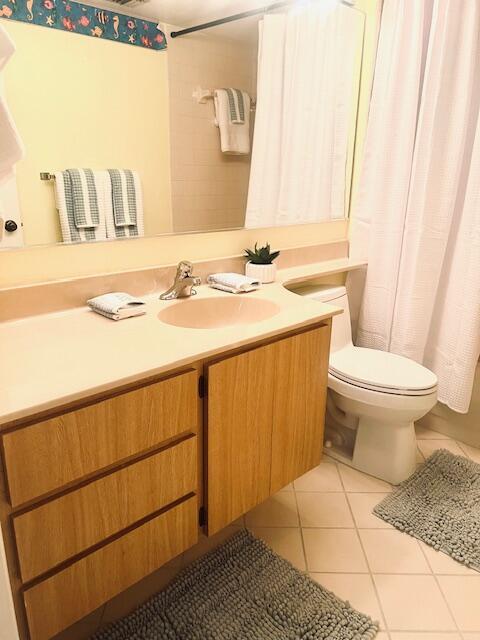 1201 Seafarer Cir #204 Jupiter, FL 33477