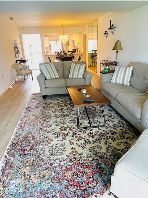 1201 Seafarer Cir #204 Jupiter, FL 33477