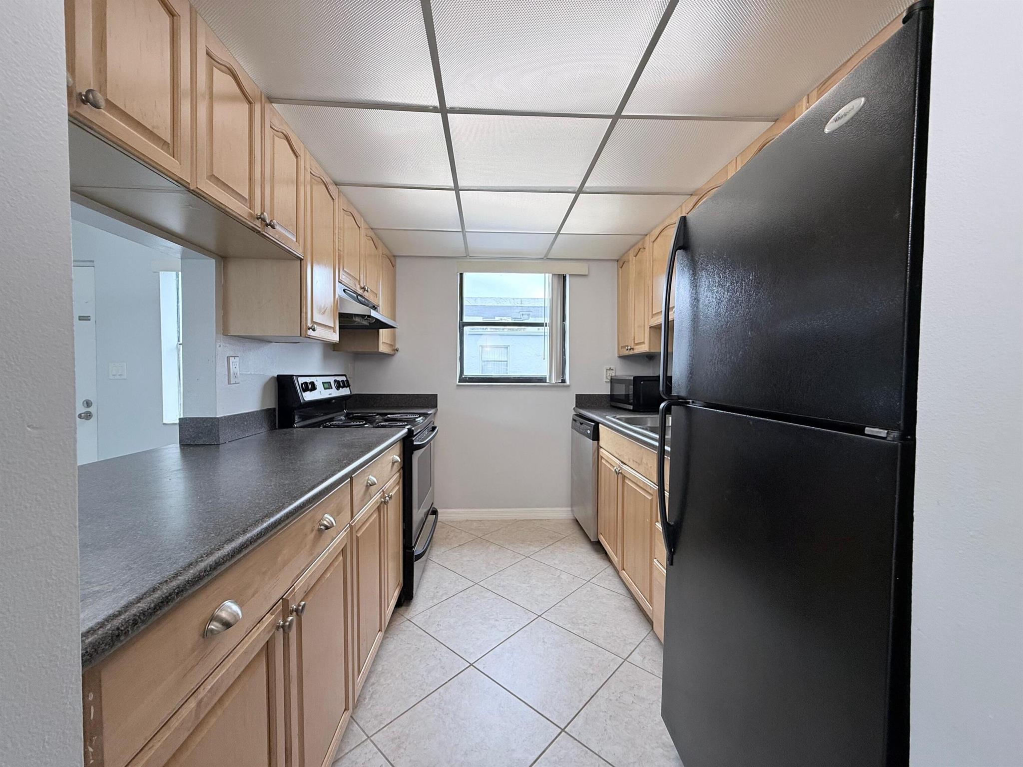 1720 N Congress Ave #404
