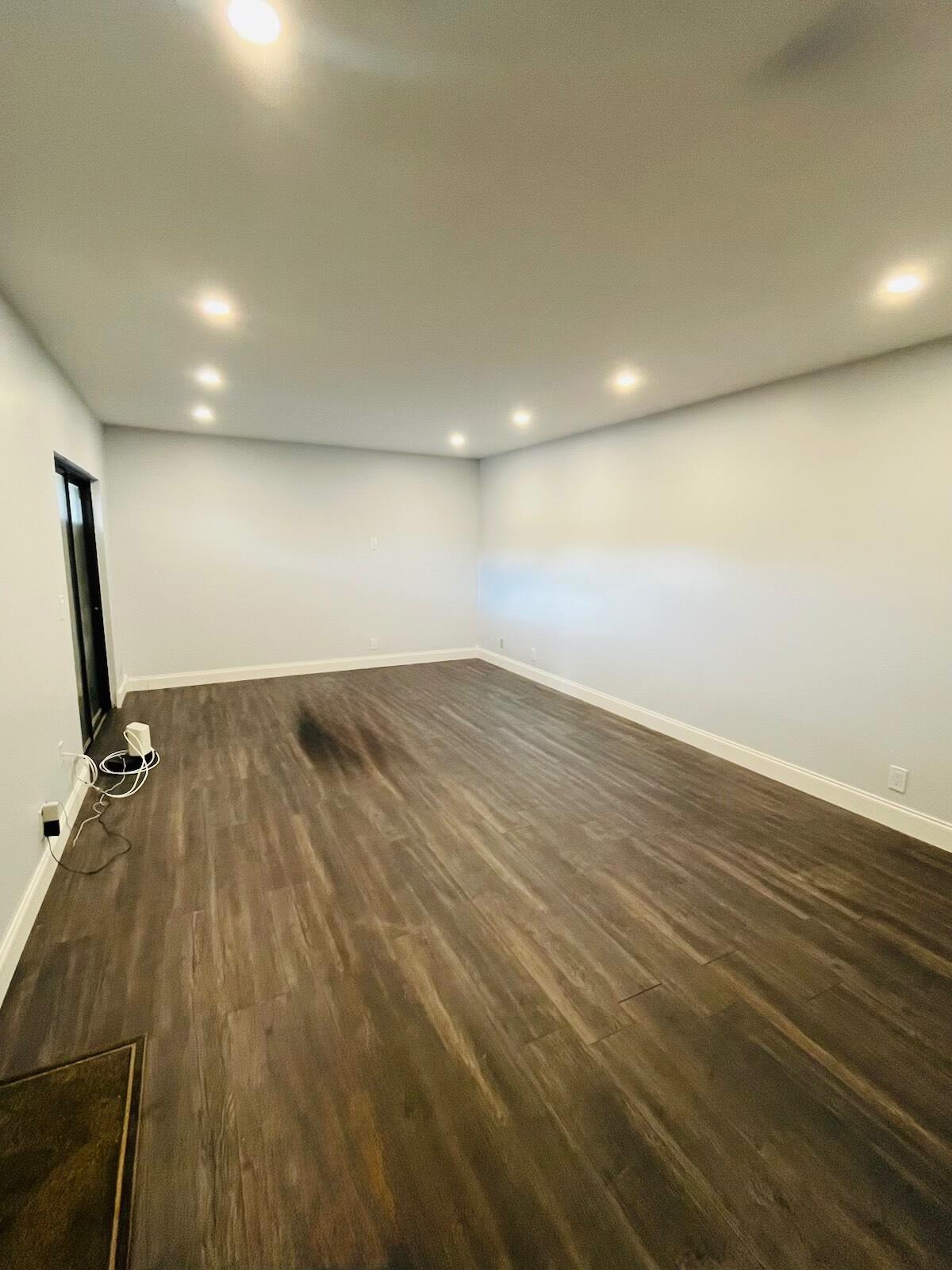 1602 Shaker Cir Cir Wellington, FL 33414