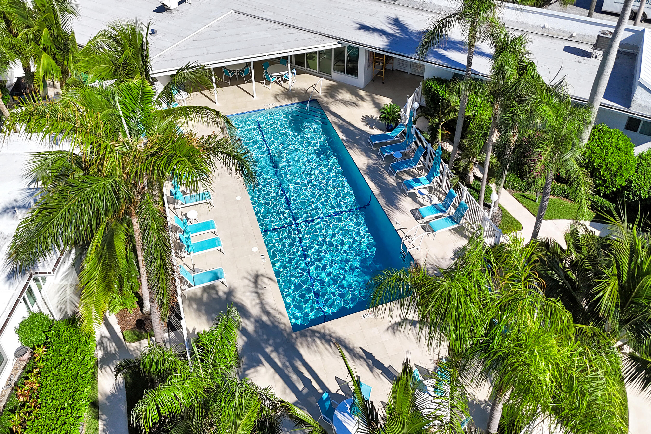 1212 Hillsboro Mile #Villa 14 Hillsboro Beach, FL 33062