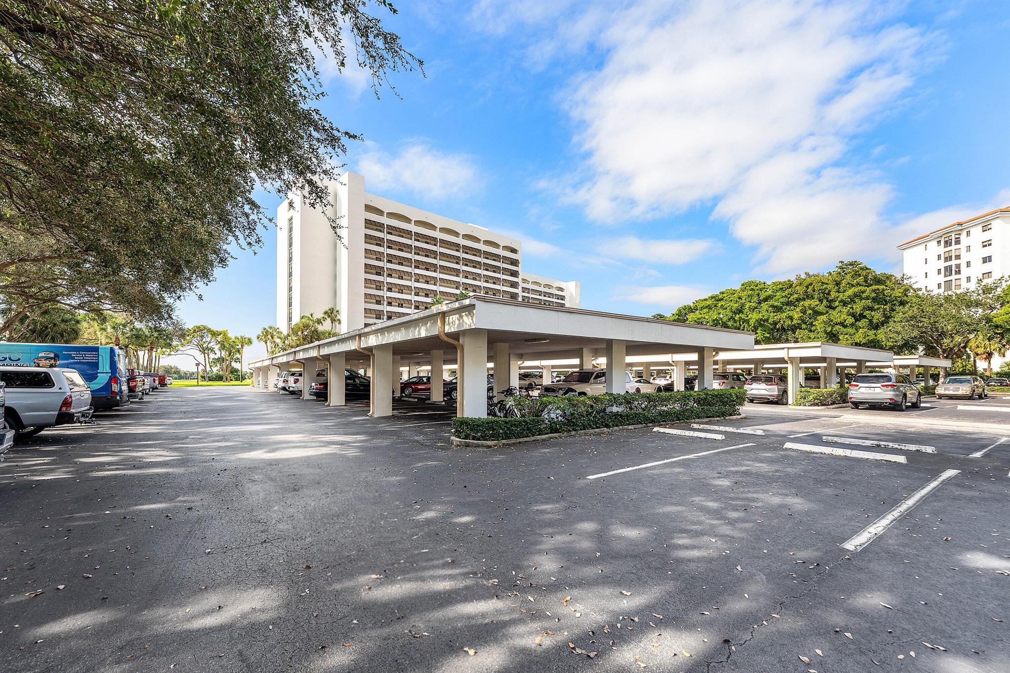 356 Golfview Rd #Ph-7