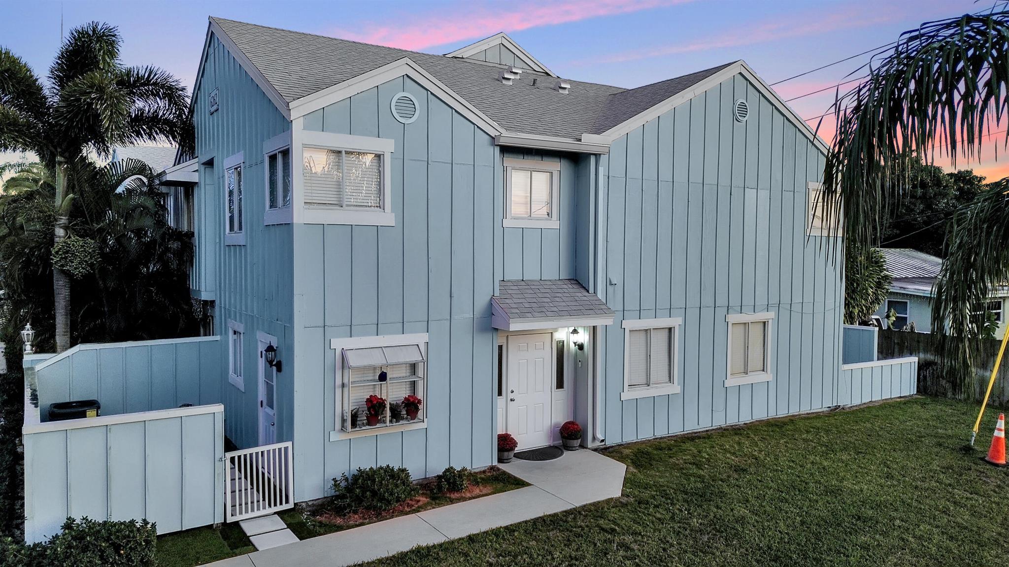 6262 Riverwalk Ln #1