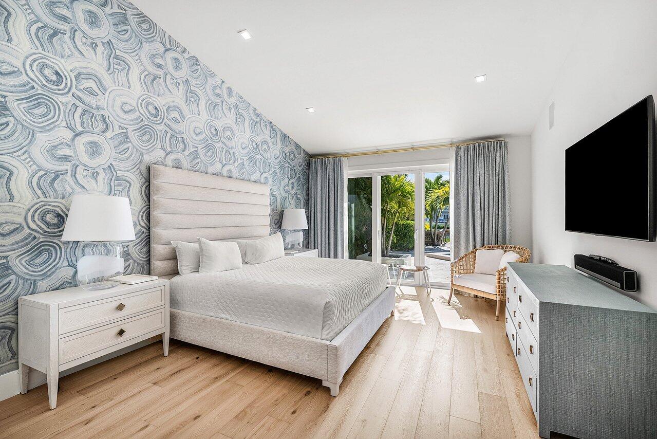 215 Island Jupiter, FL 33477