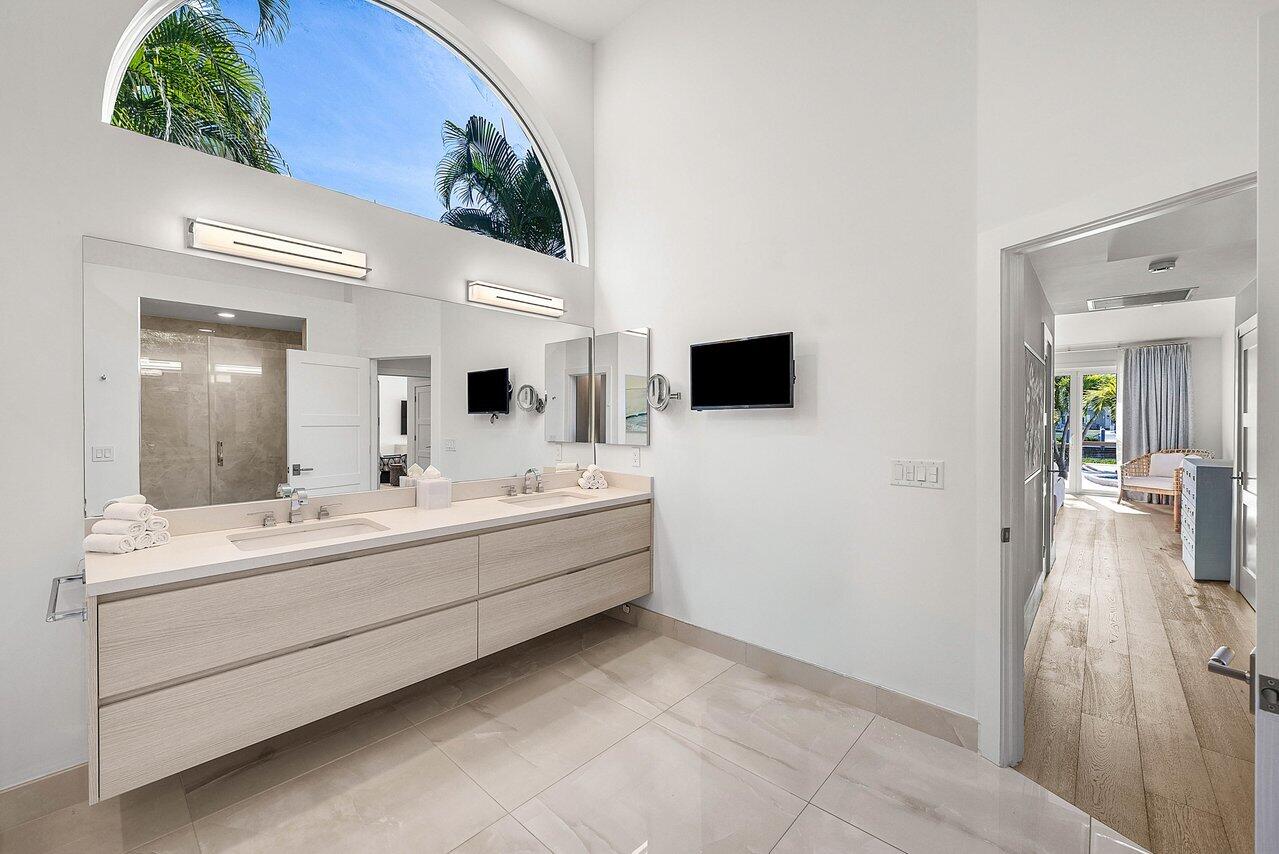 215 Island Jupiter, FL 33477