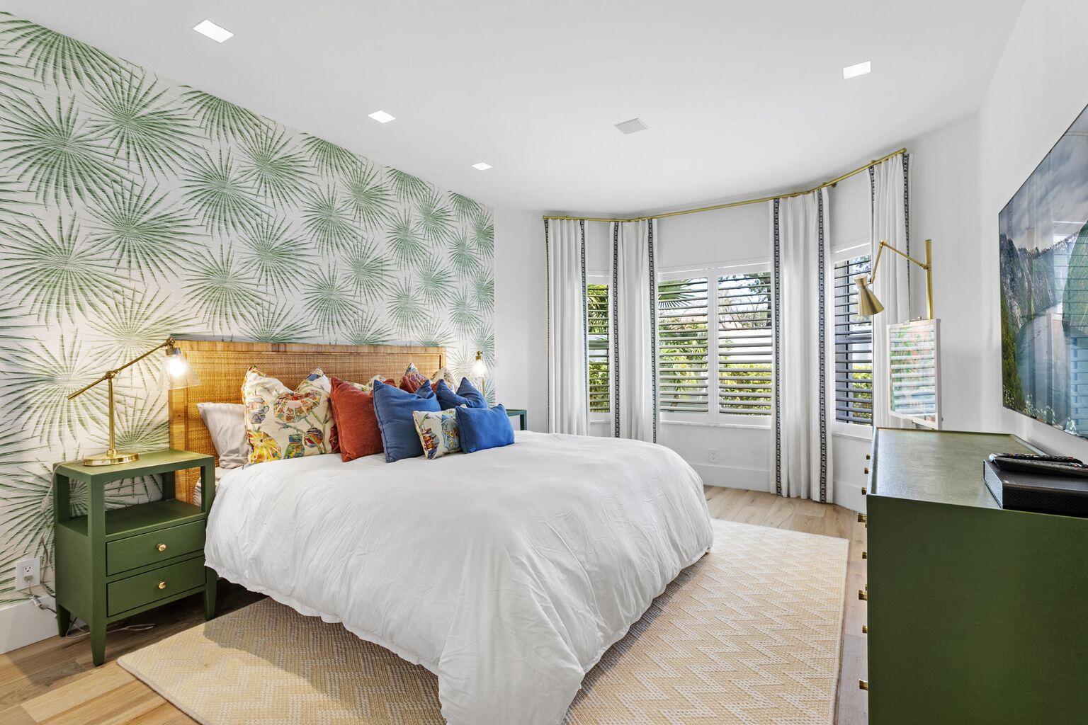 215 Island Jupiter, FL 33477