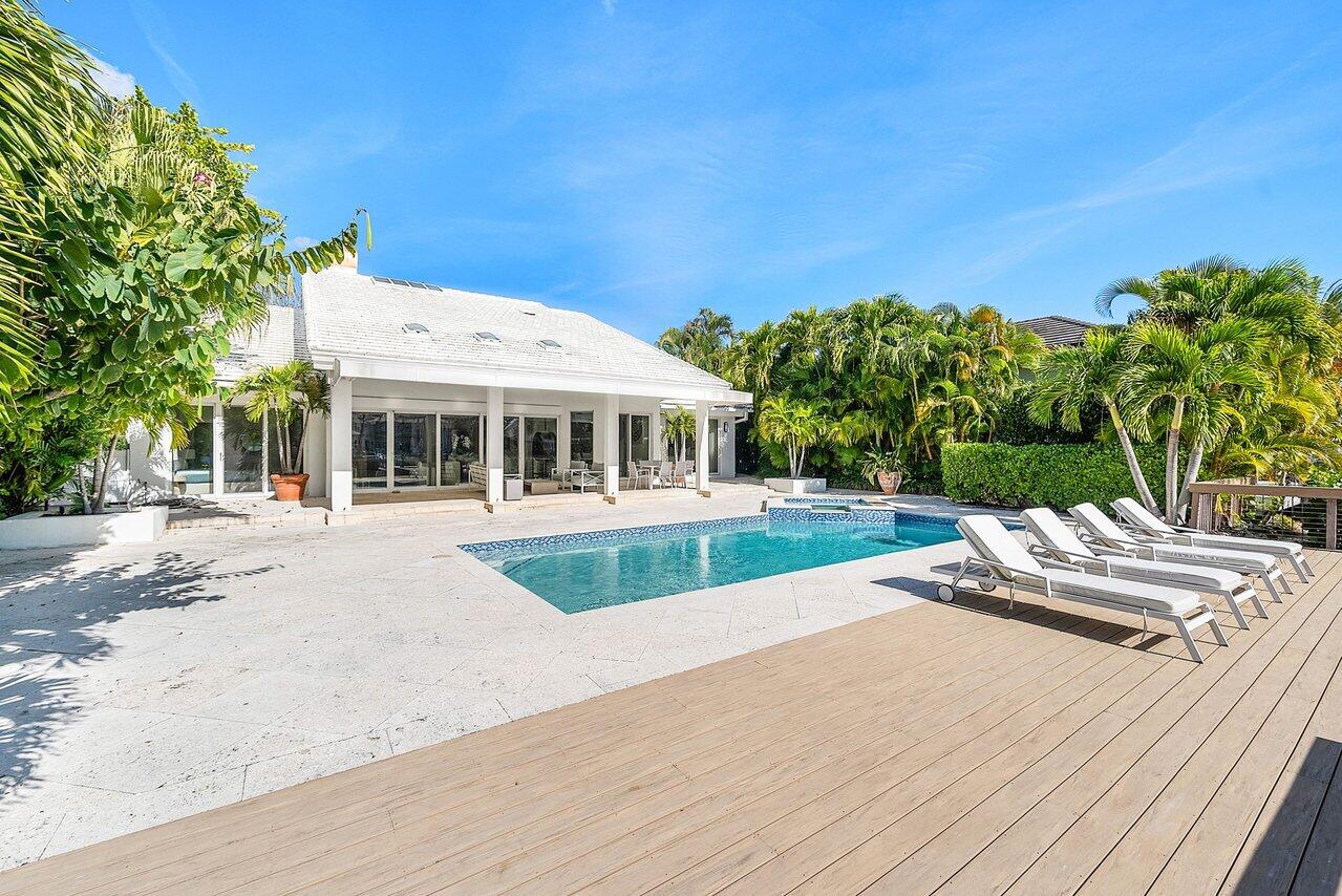 215 Island Jupiter, FL 33477