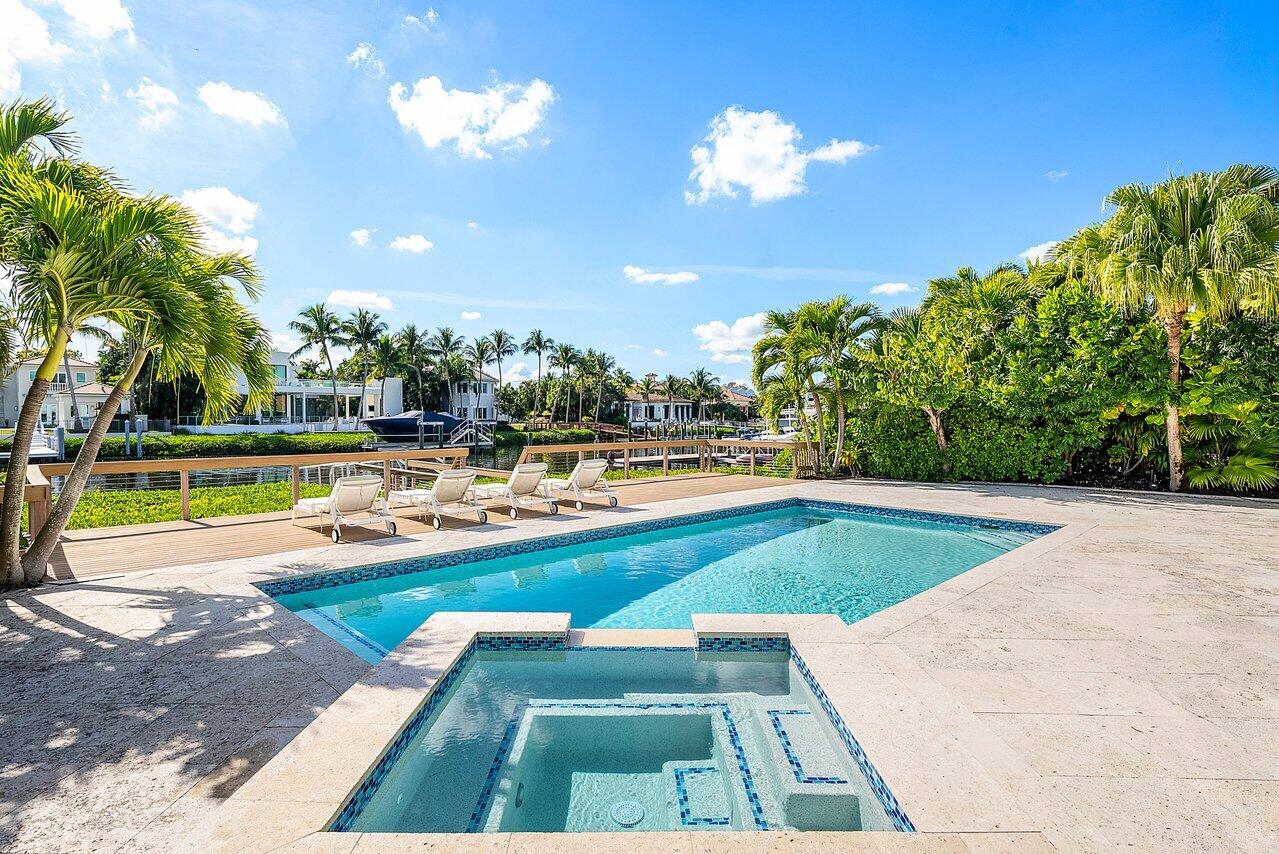 215 Island Jupiter, FL 33477