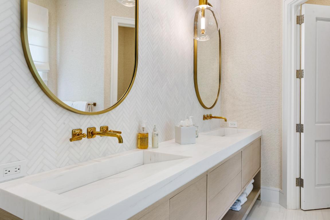 304 Villa Dr Jupiter, FL 33477