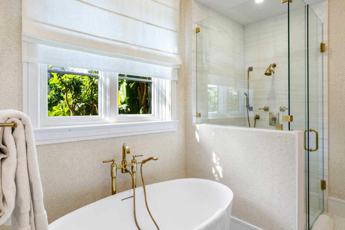 304 Villa Dr Jupiter, FL 33477