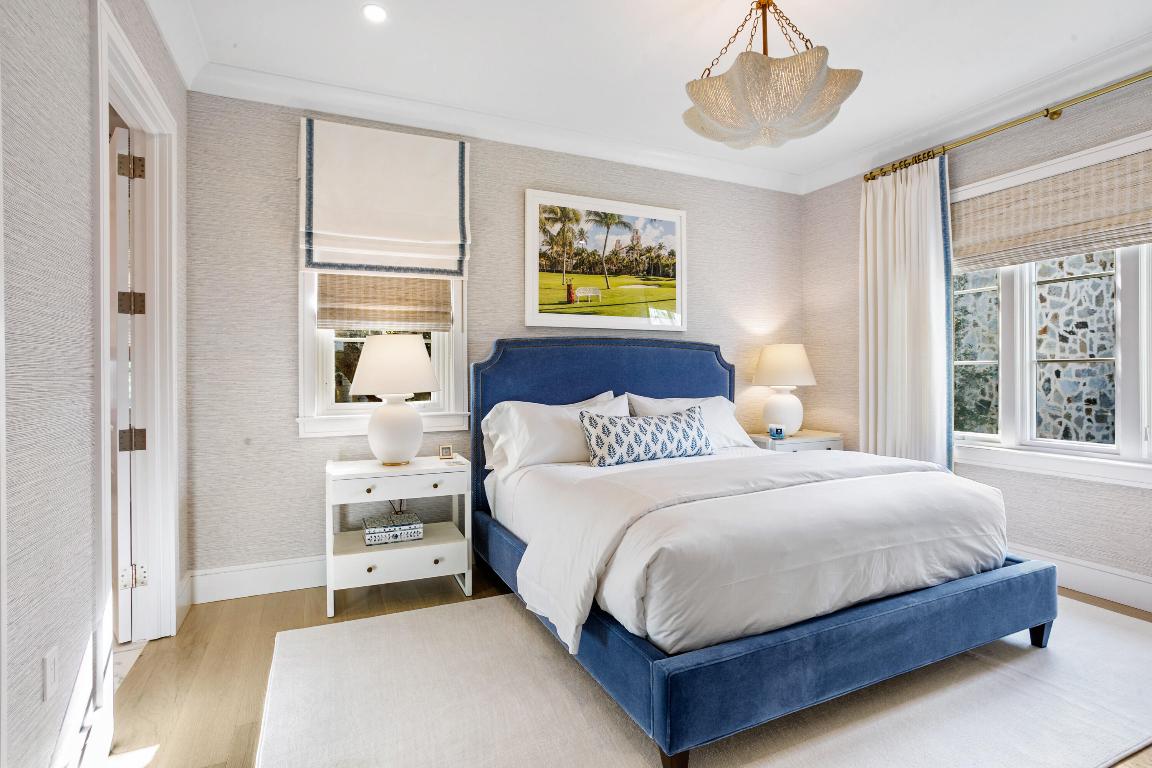 304 Villa Dr Jupiter, FL 33477