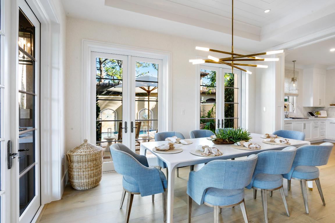 304 Villa Dr Jupiter, FL 33477