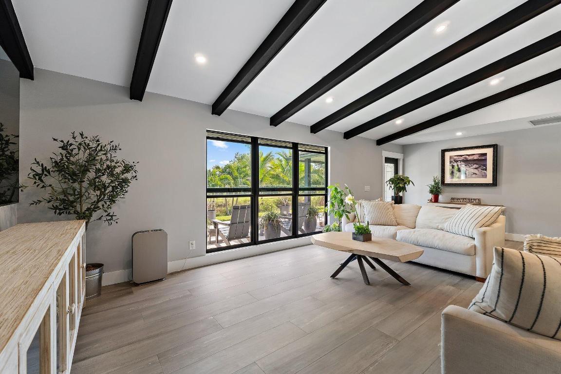 11845 165th Jupiter, FL 33478