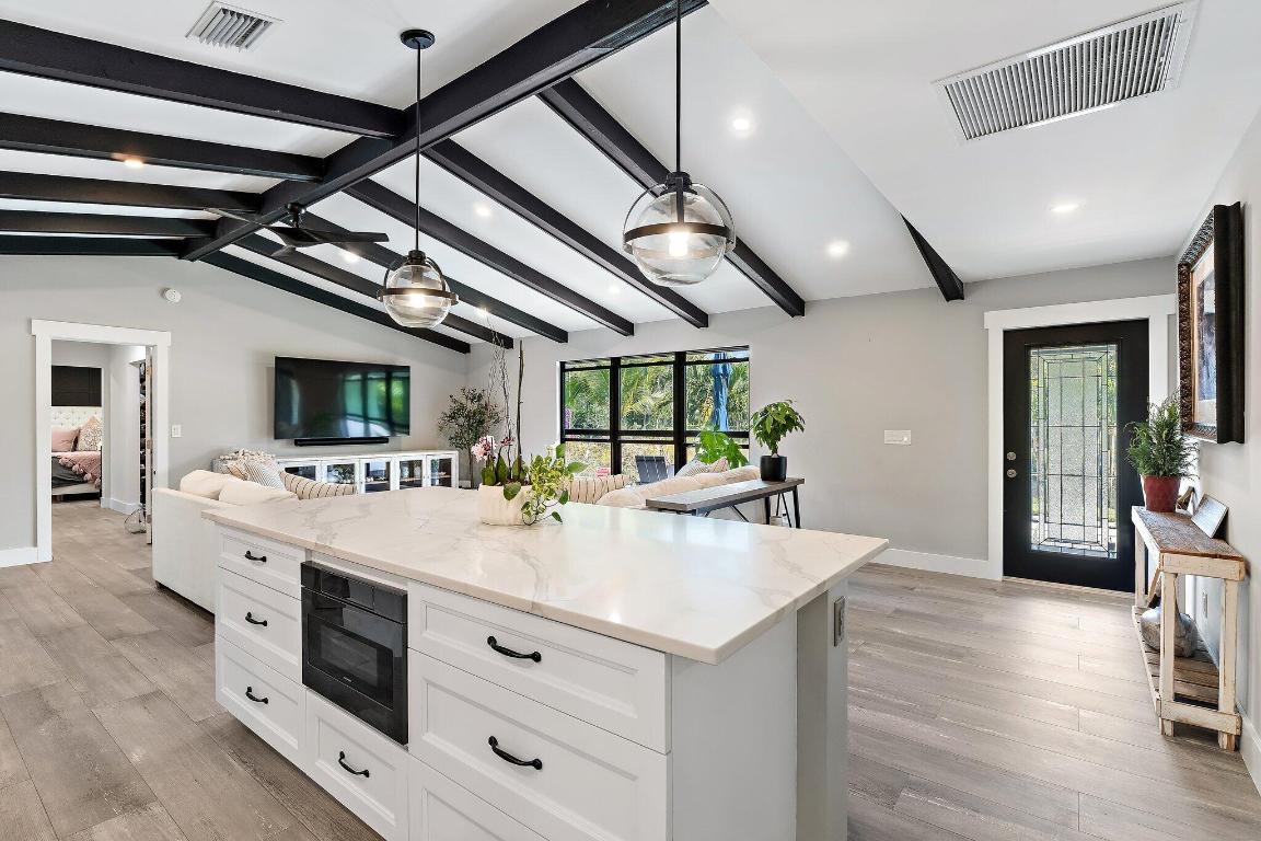 11845 165th Jupiter, FL 33478