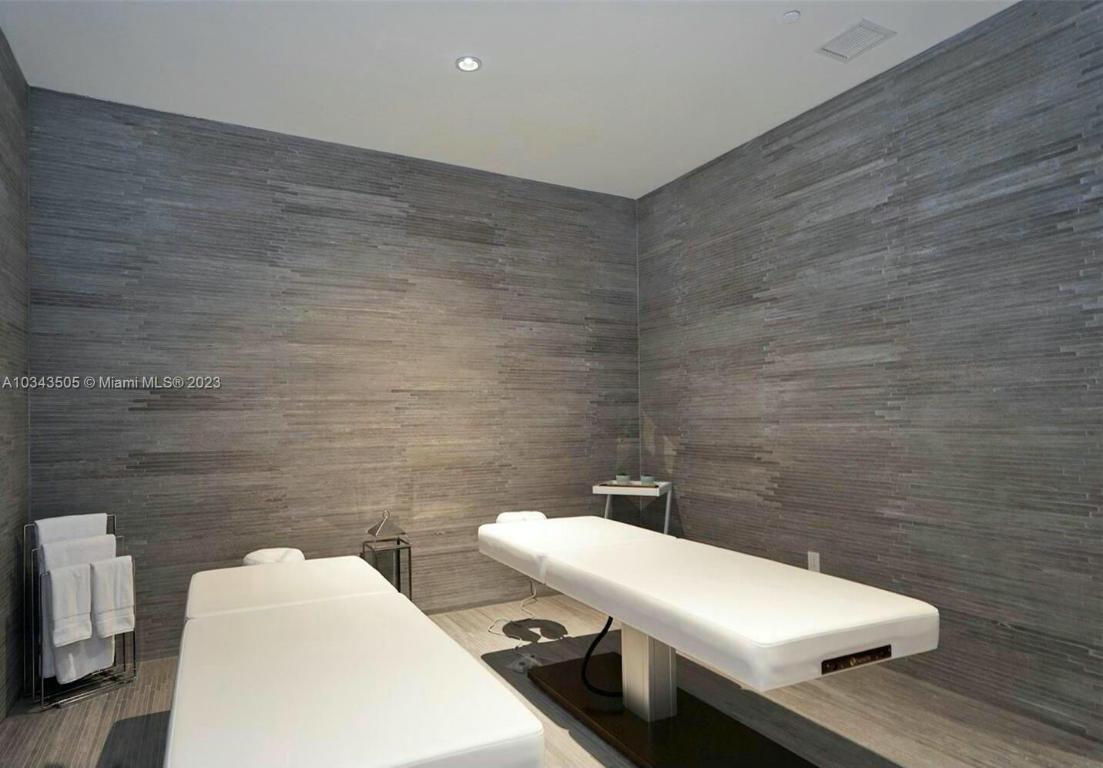 image Brickell Heights West26