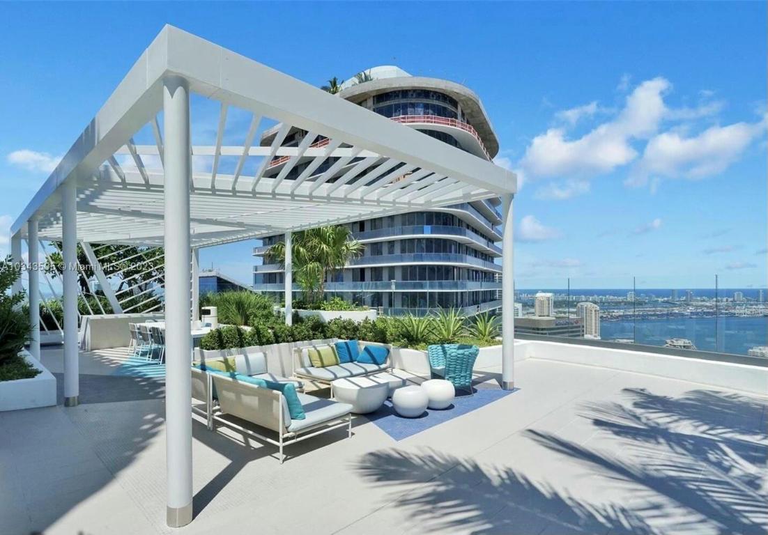 image Brickell Heights West31