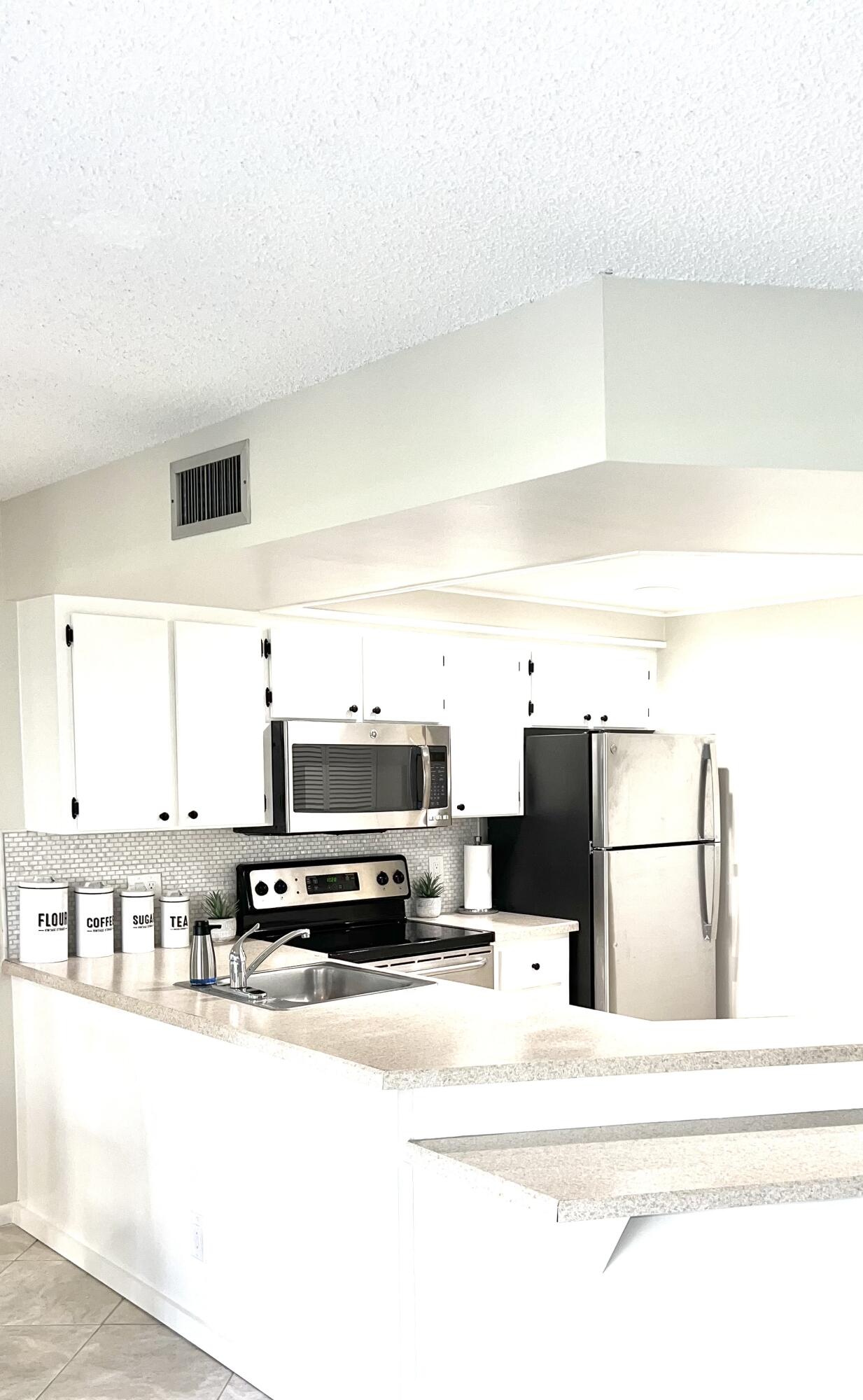 1605 S Us Hwy 1 #A106 Jupiter, FL 33477