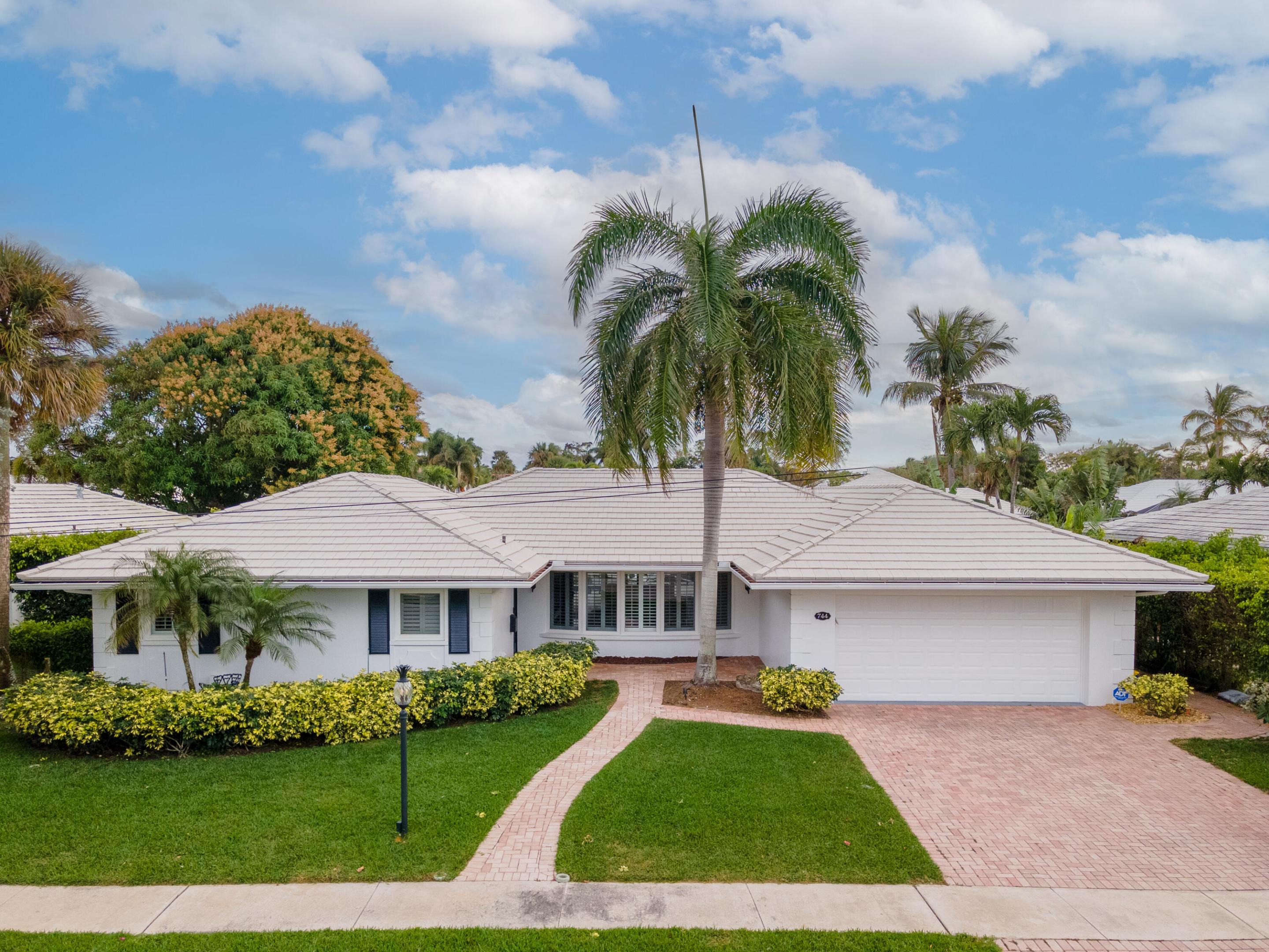 744 Peachtree Boca Raton, FL 33486