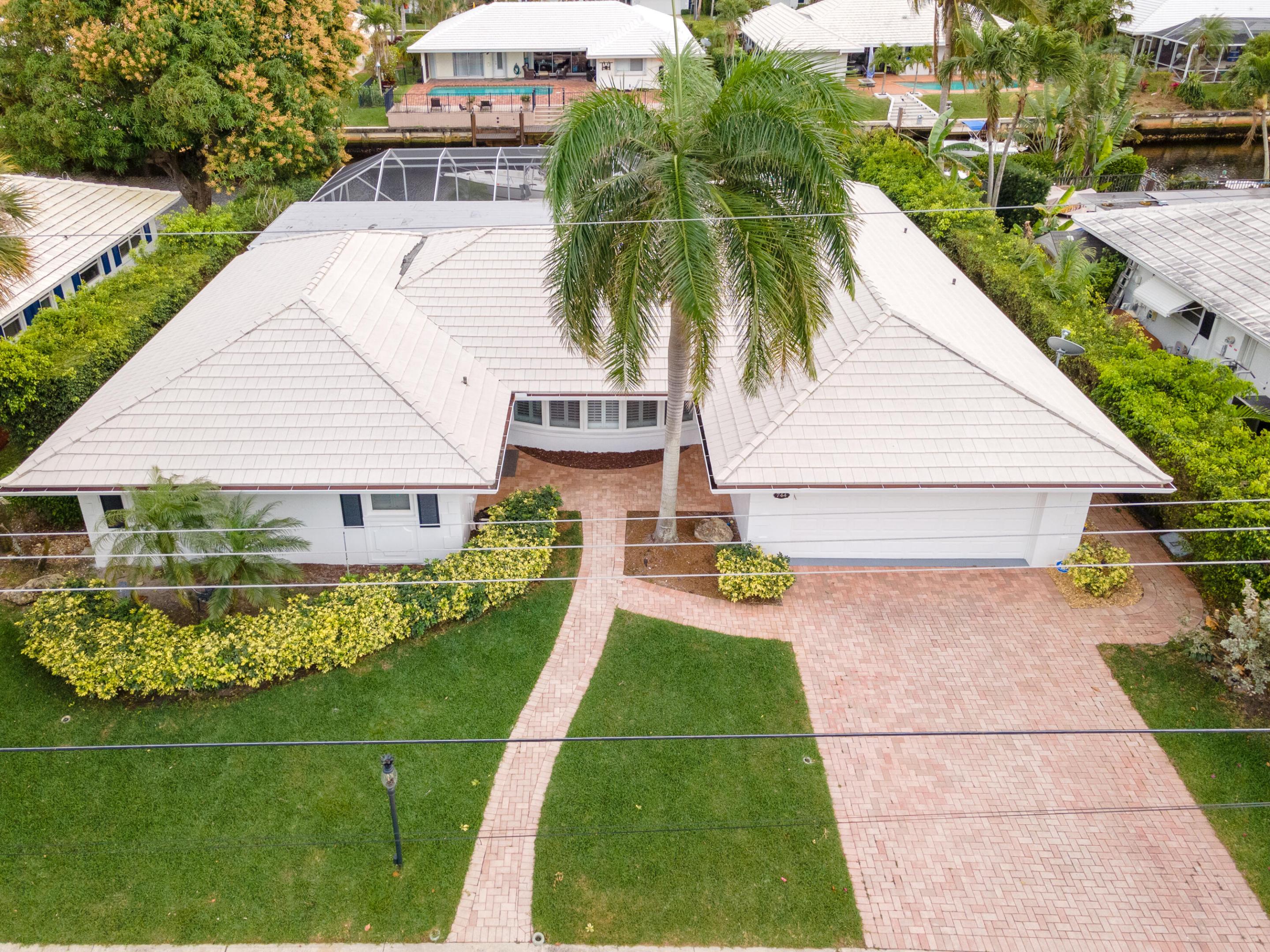 744 Peachtree Boca Raton, FL 33486