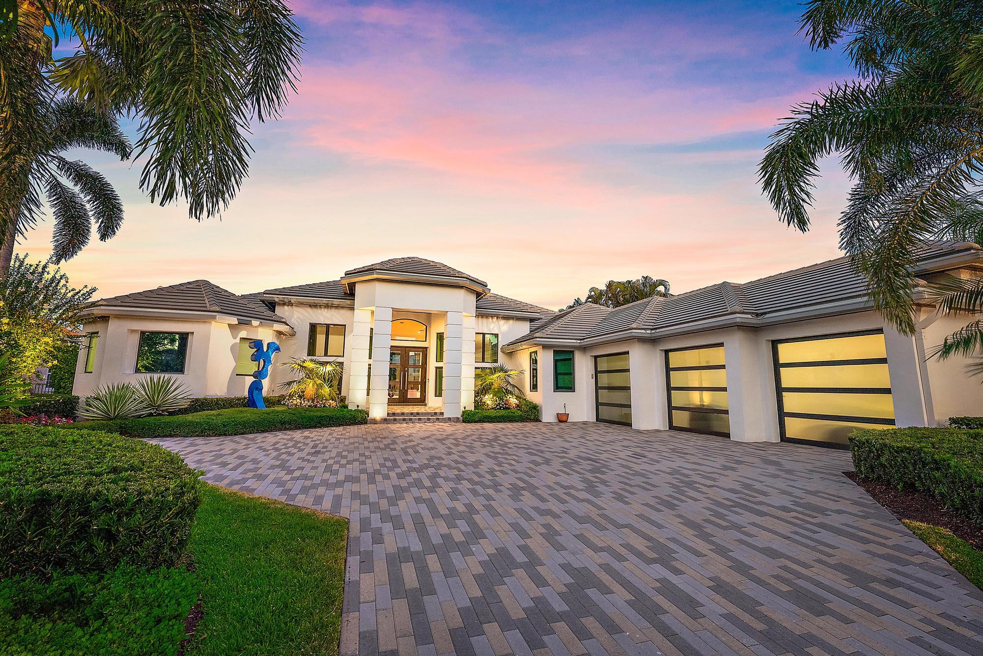 7638 Hawks Lndg West Palm Beach, FL 33412