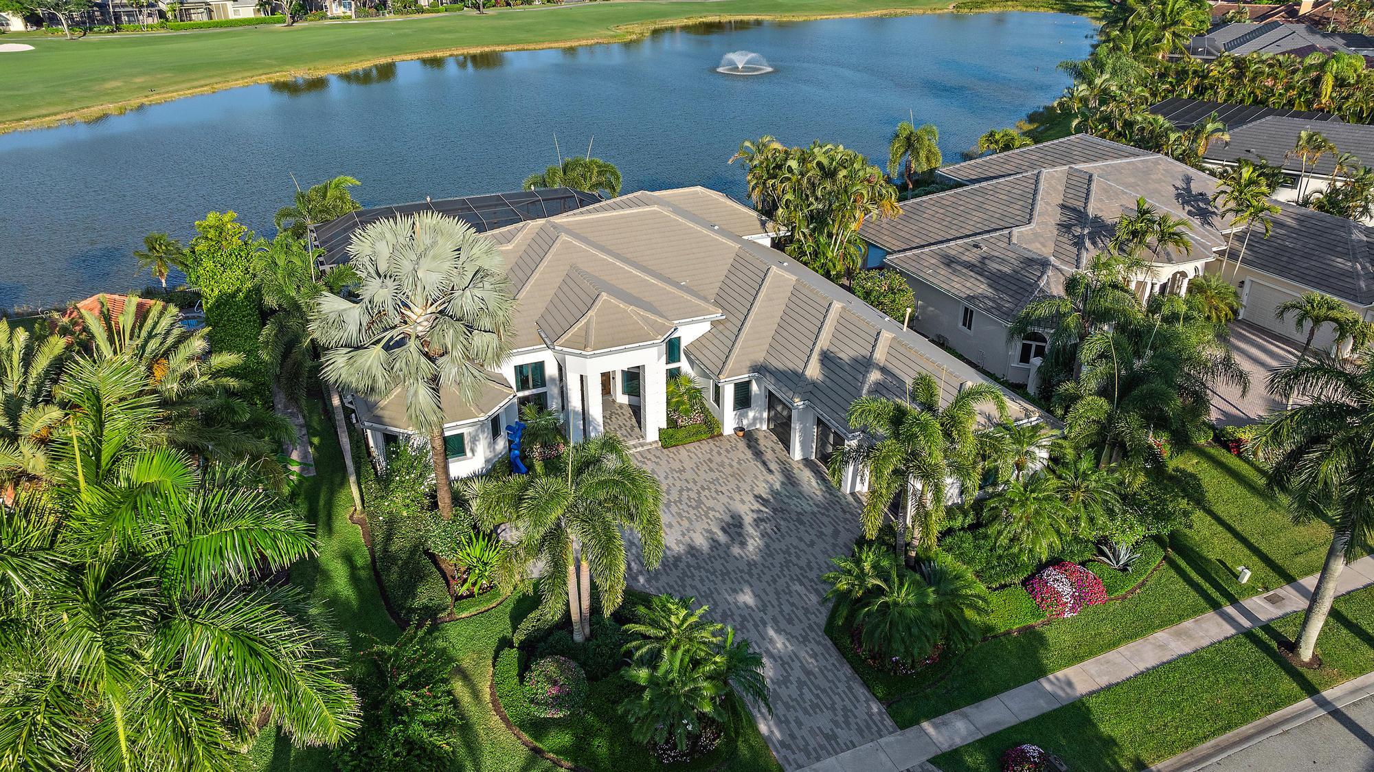 7638 Hawks Lndg West Palm Beach, FL 33412