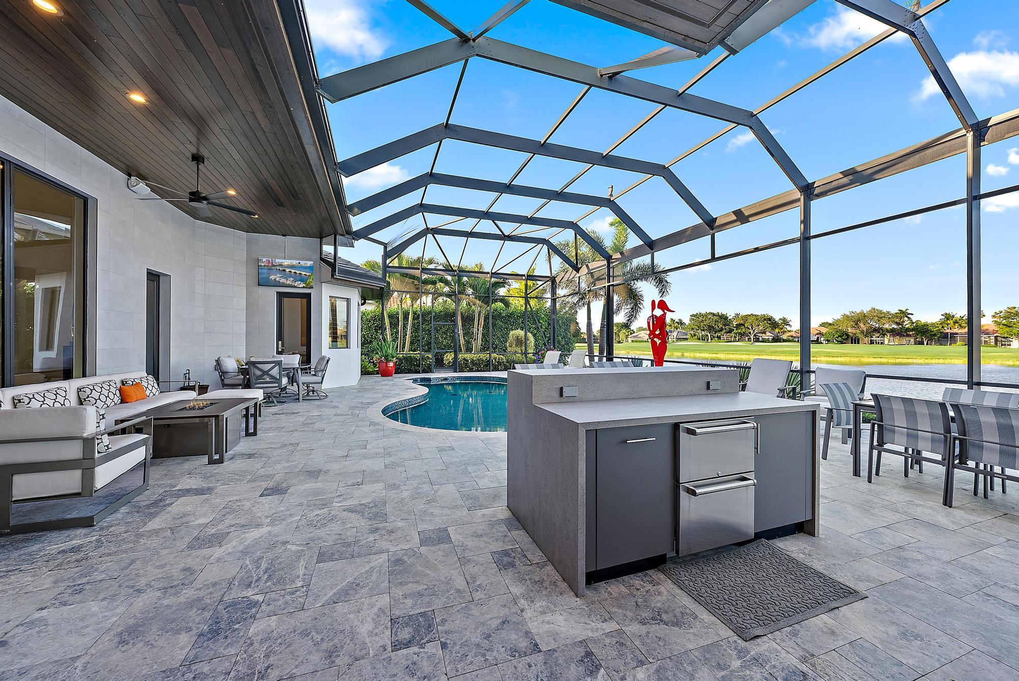 7638 Hawks Lndg West Palm Beach, FL 33412