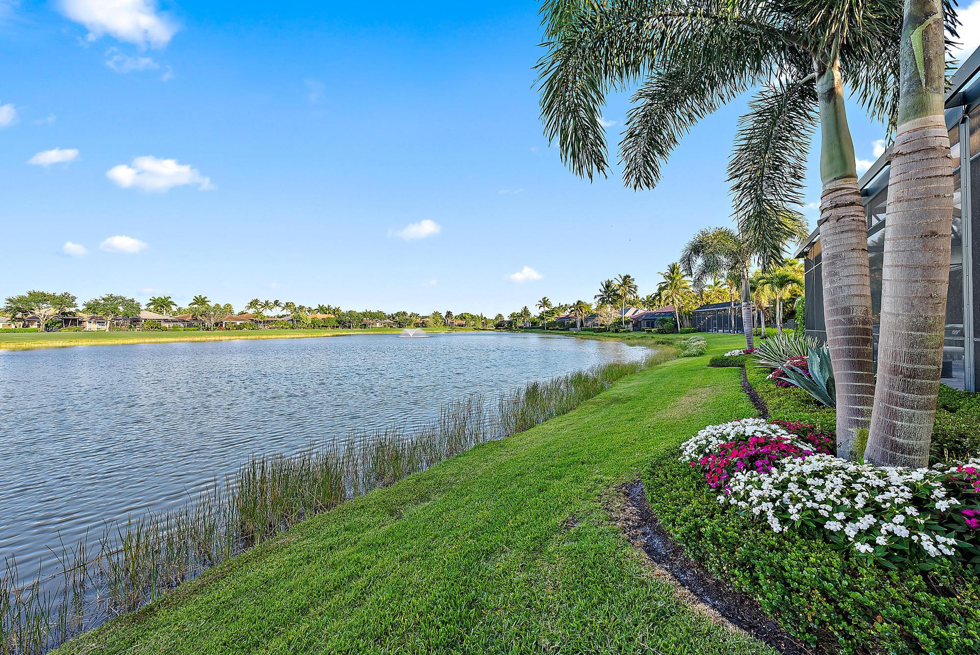 7638 Hawks Lndg West Palm Beach, FL 33412
