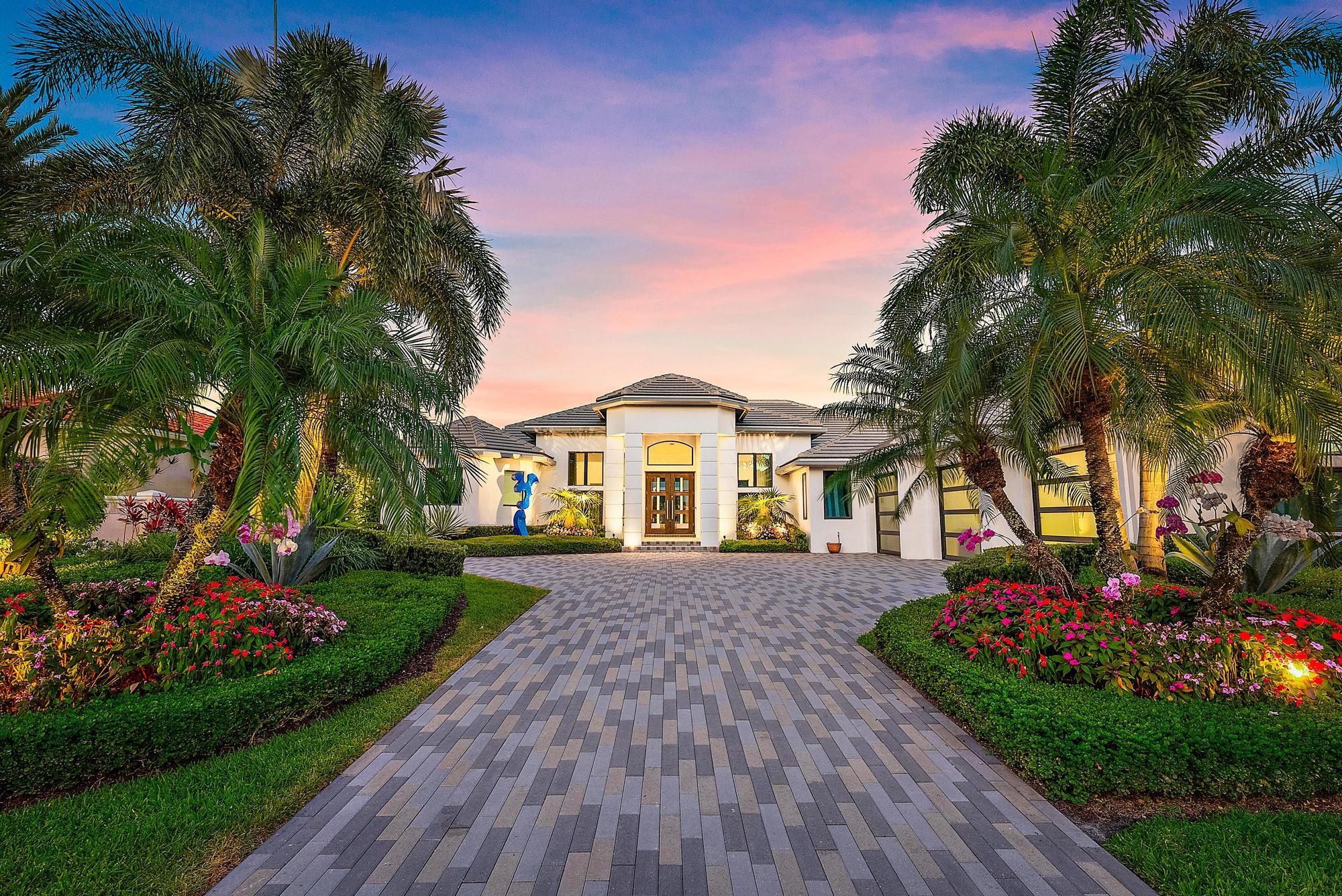 7638 Hawks Lndg West Palm Beach, FL 33412