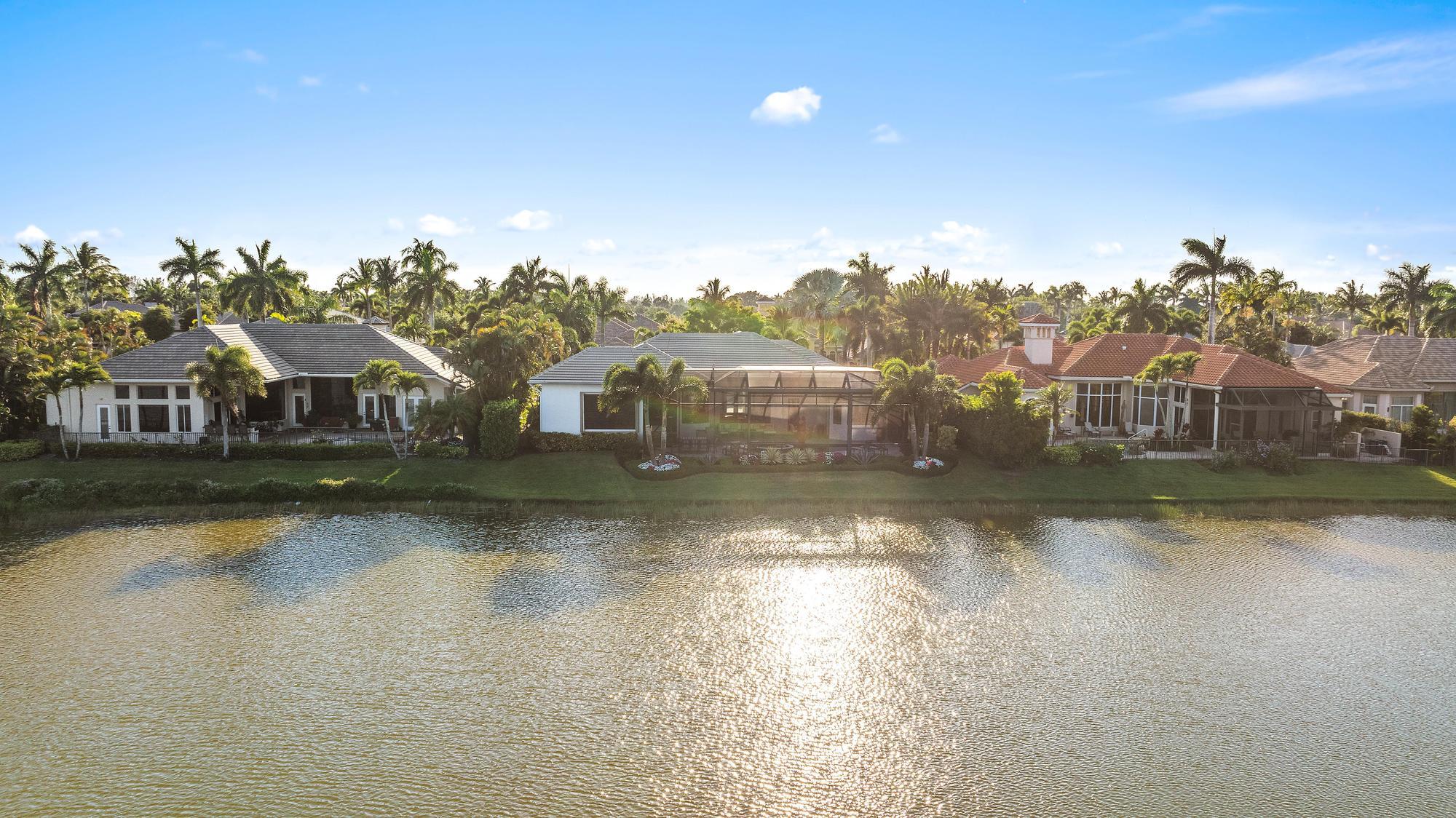 7638 Hawks Lndg West Palm Beach, FL 33412