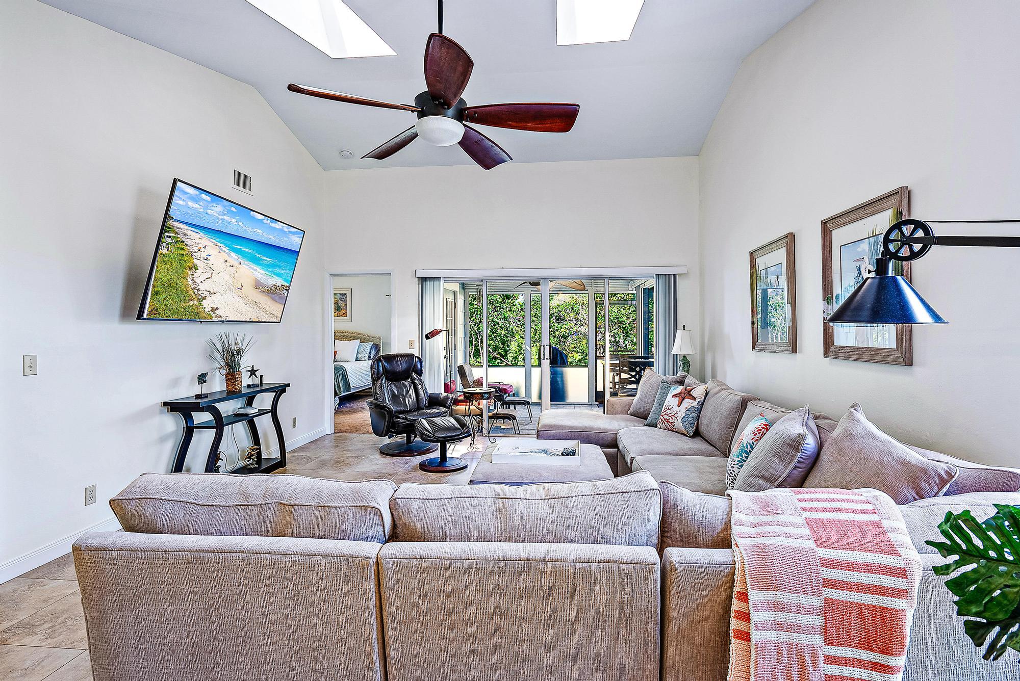 1528 Ocean Dunes Jupiter, FL 33477