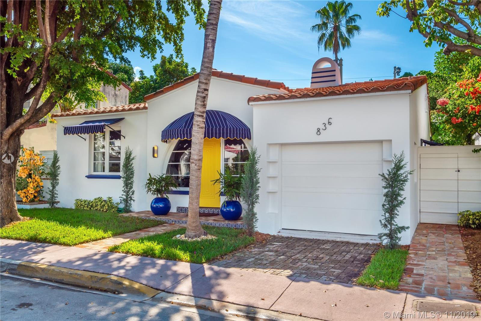 836 Espanola Way