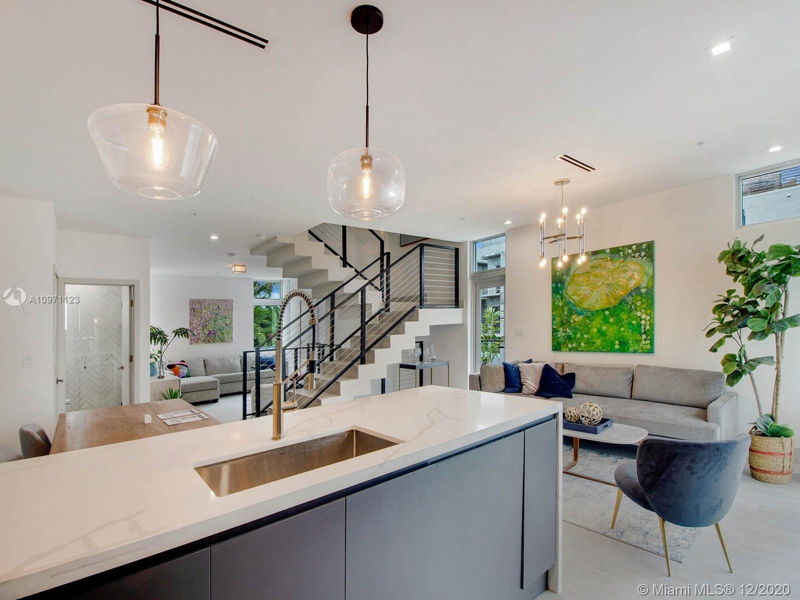 2926 Bird Avenue #4 Coconut Grove, FL 33133