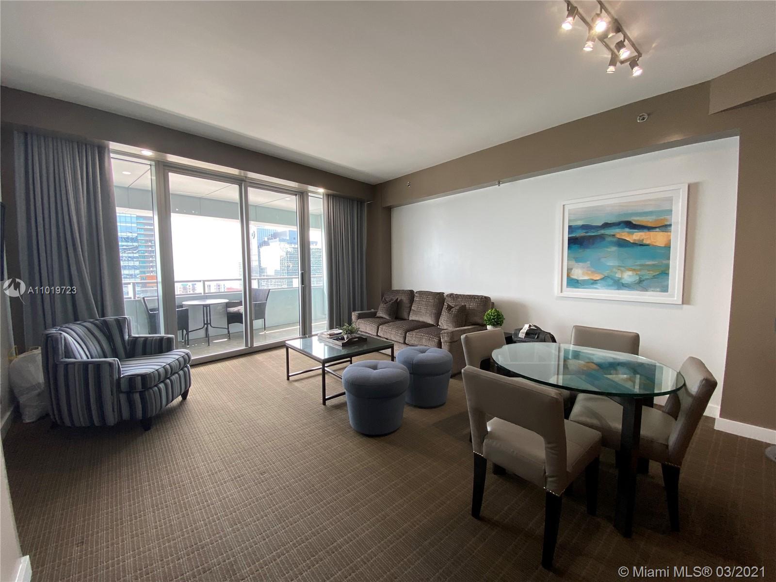 1395 Brickell Ave #3008