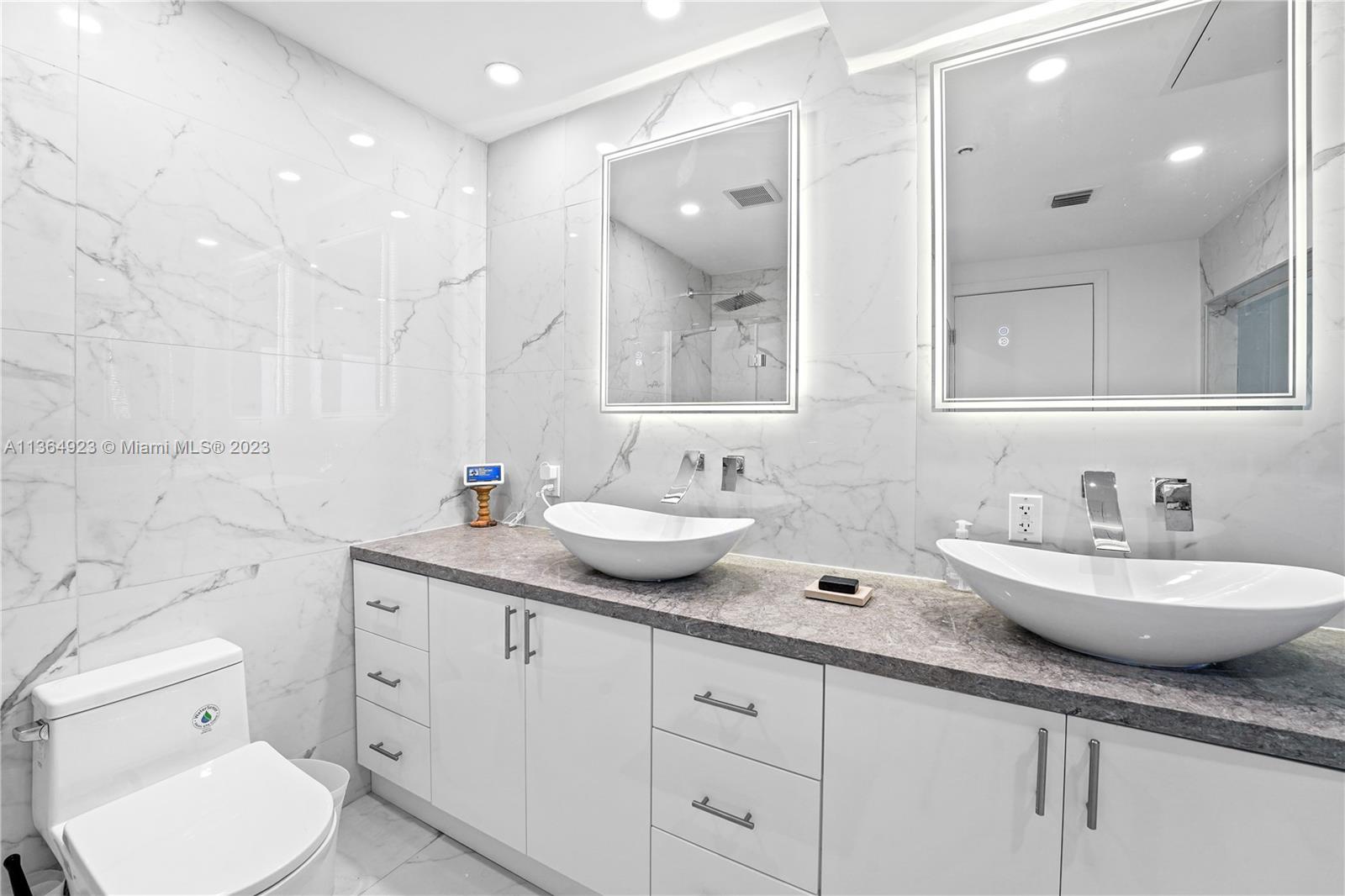 image Infinity at Brickell10