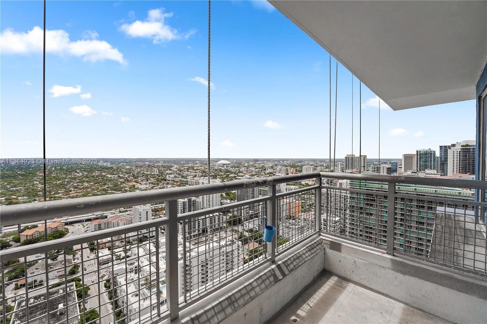 image Infinity at Brickell17