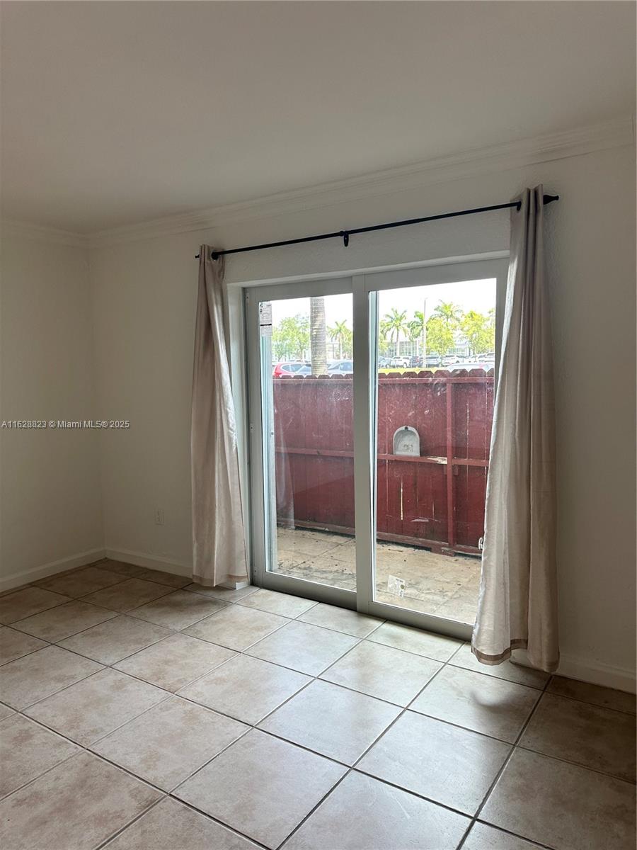 8600 SW 67th Ave #908 Pinecrest, FL 33156