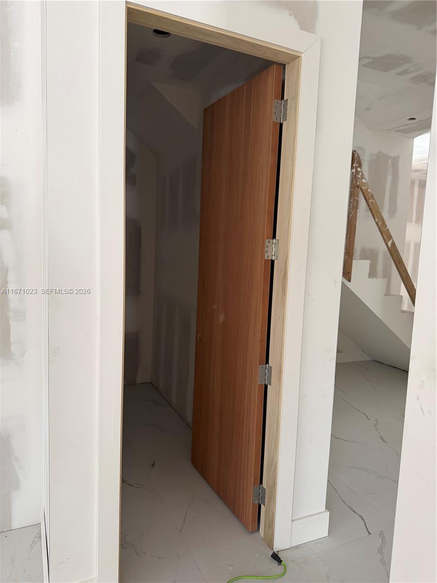 6666 SW 96th St Pinecrest, FL 33156