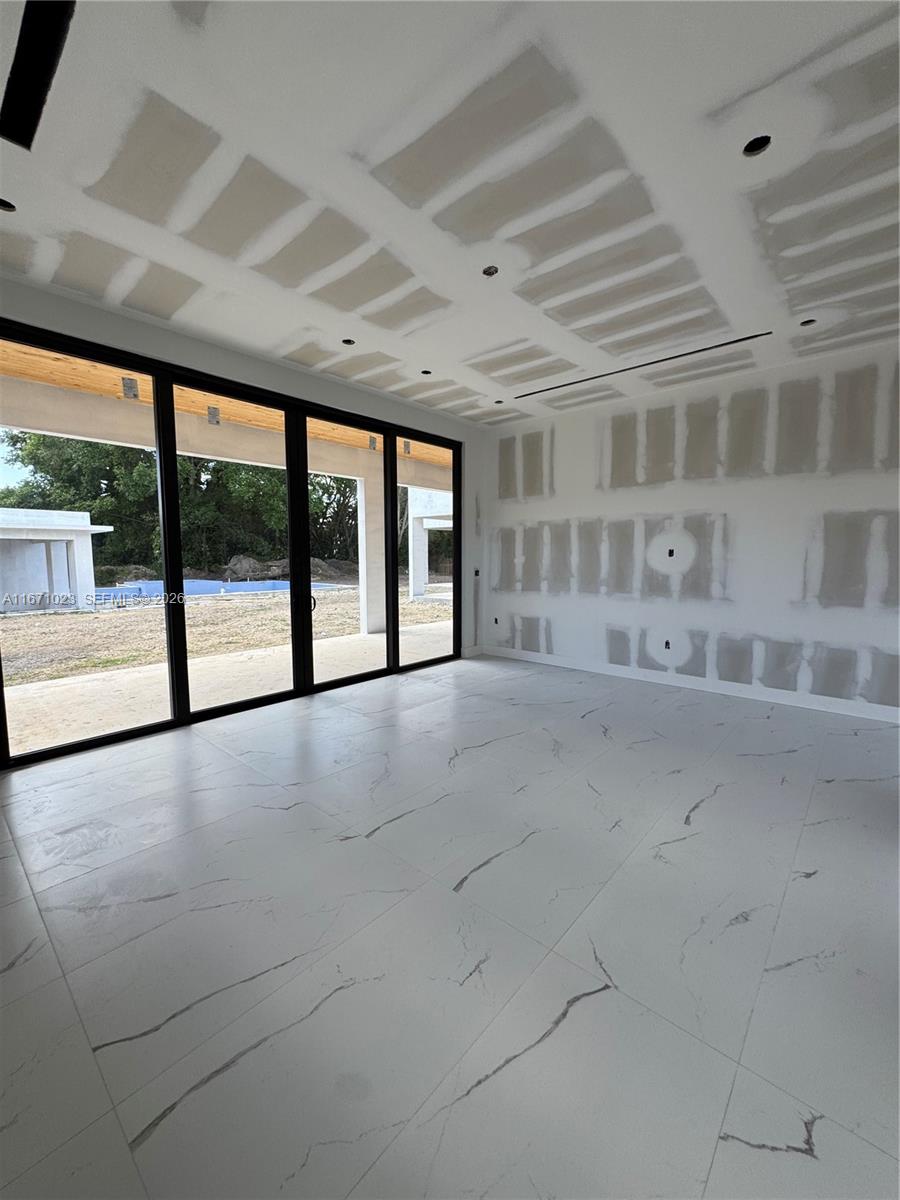 6666 SW 96th St Pinecrest, FL 33156