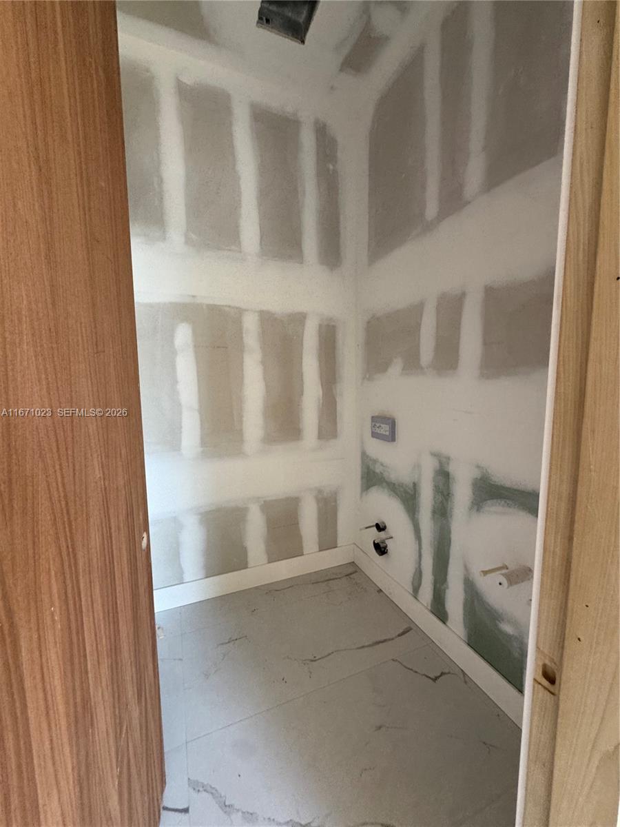 6666 SW 96th St Pinecrest, FL 33156