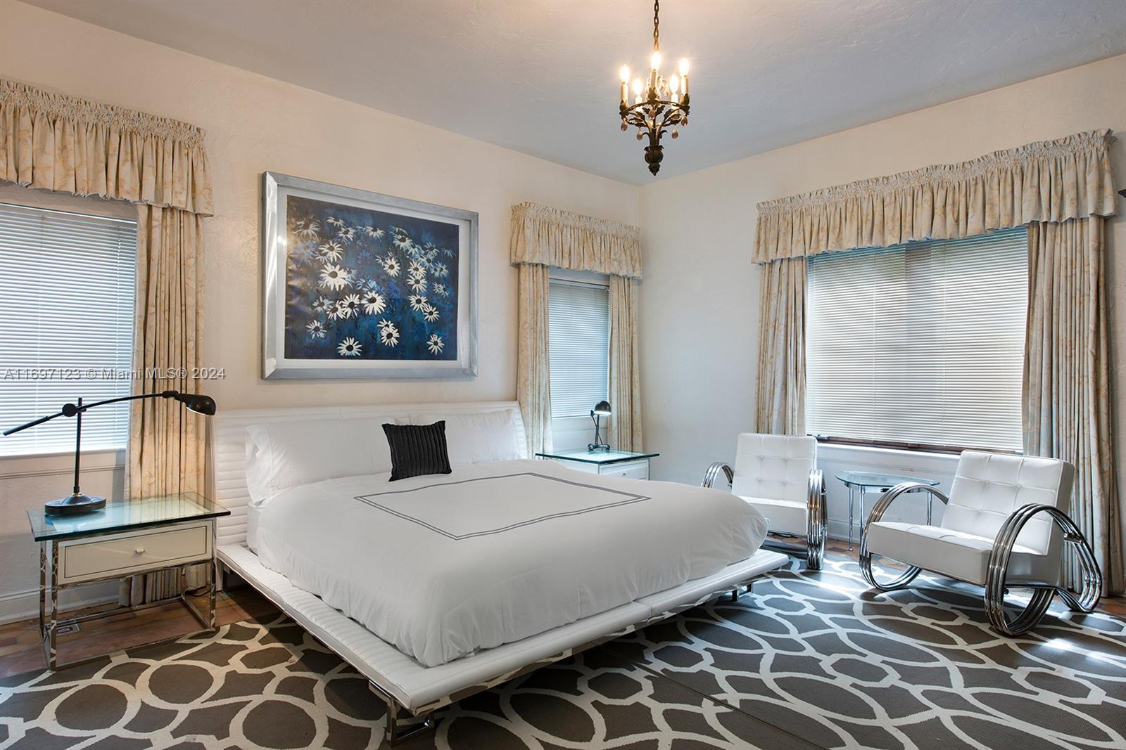 4745 Pine Tree Dr Miami Beach, FL 33140 4745 Pine Tree Dr Miami Beach, FL 33140