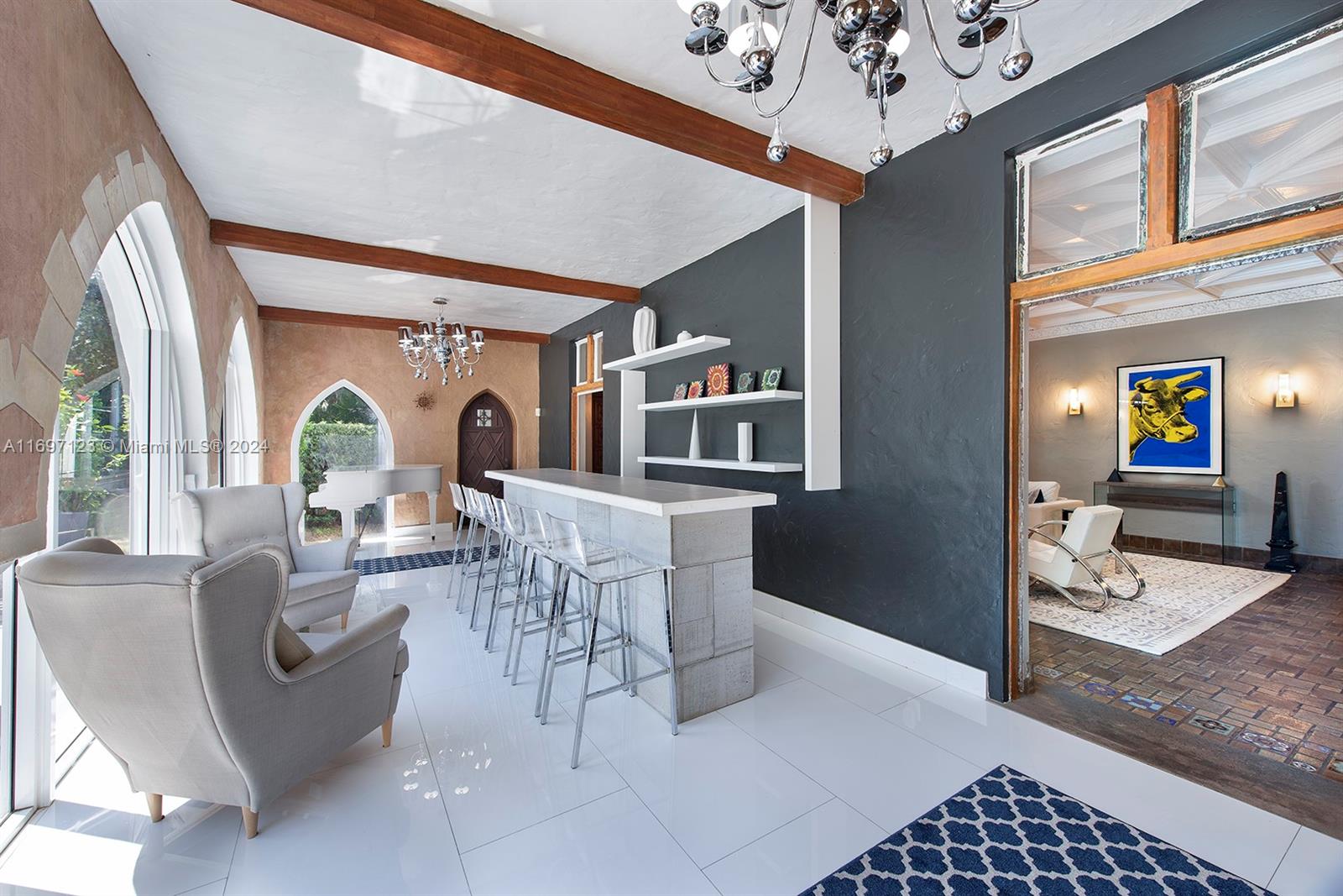 4745 Pine Tree Dr Miami Beach, FL 33140 4745 Pine Tree Dr Miami Beach, FL 33140