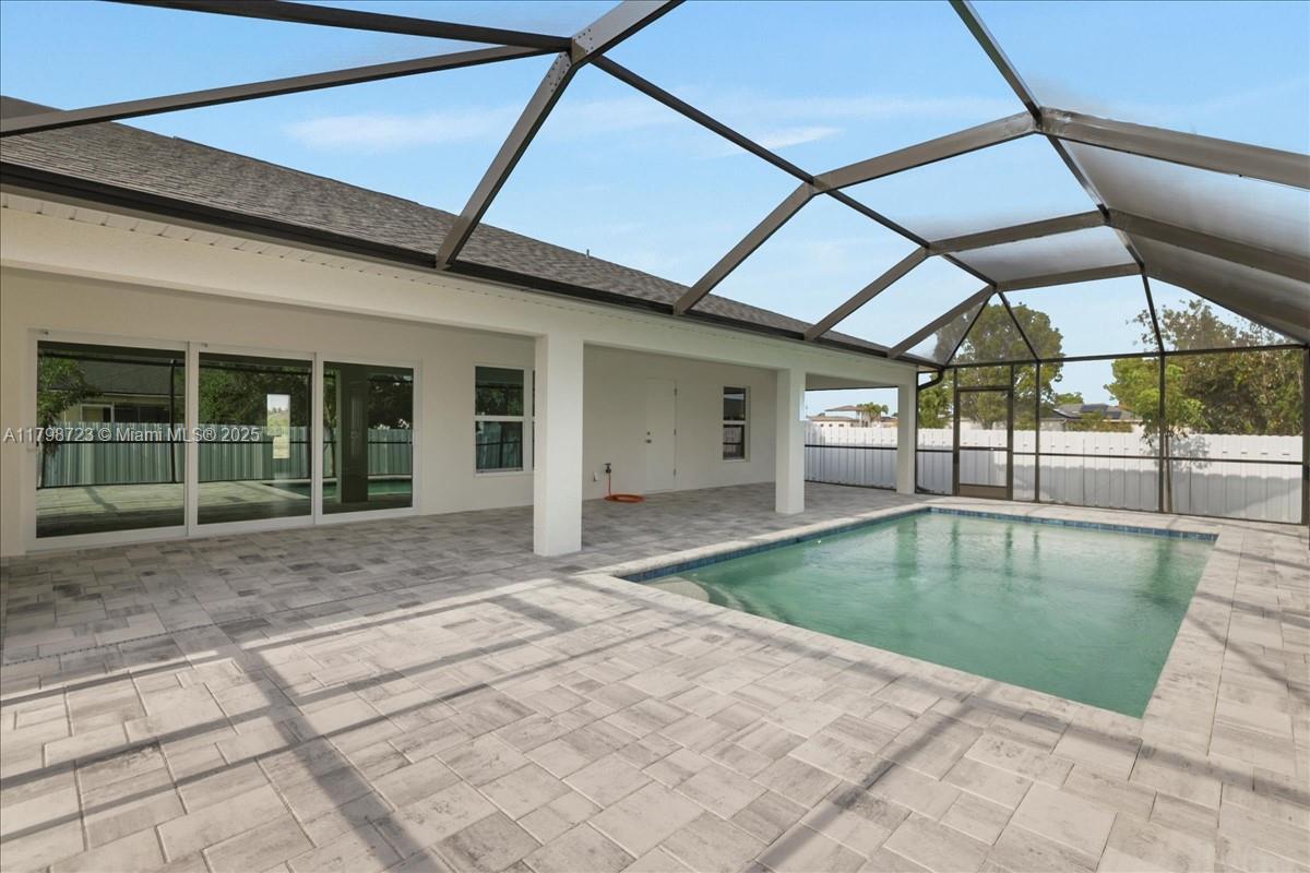 2048 Nw 3rd Ter,Cape Coral, FL 33993