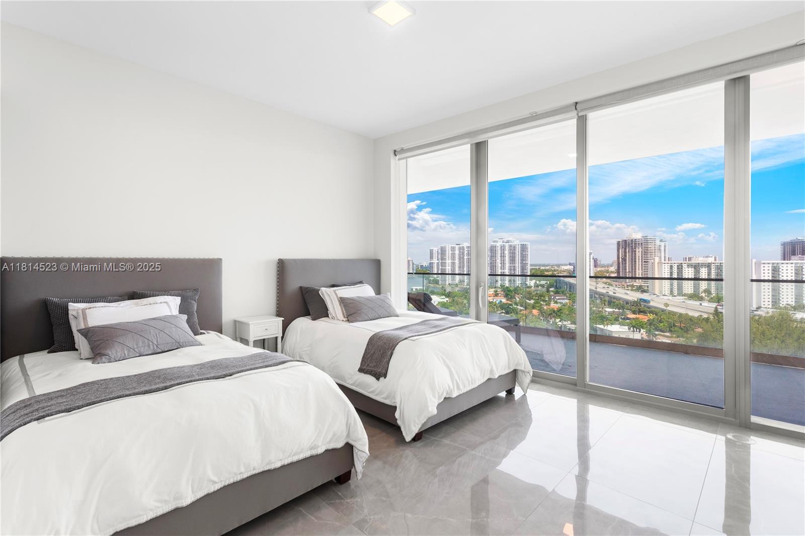 image Armani Residences14