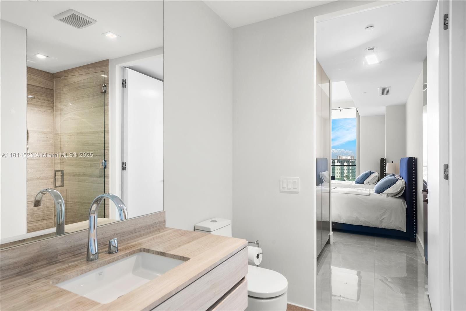 image Armani Residences16
