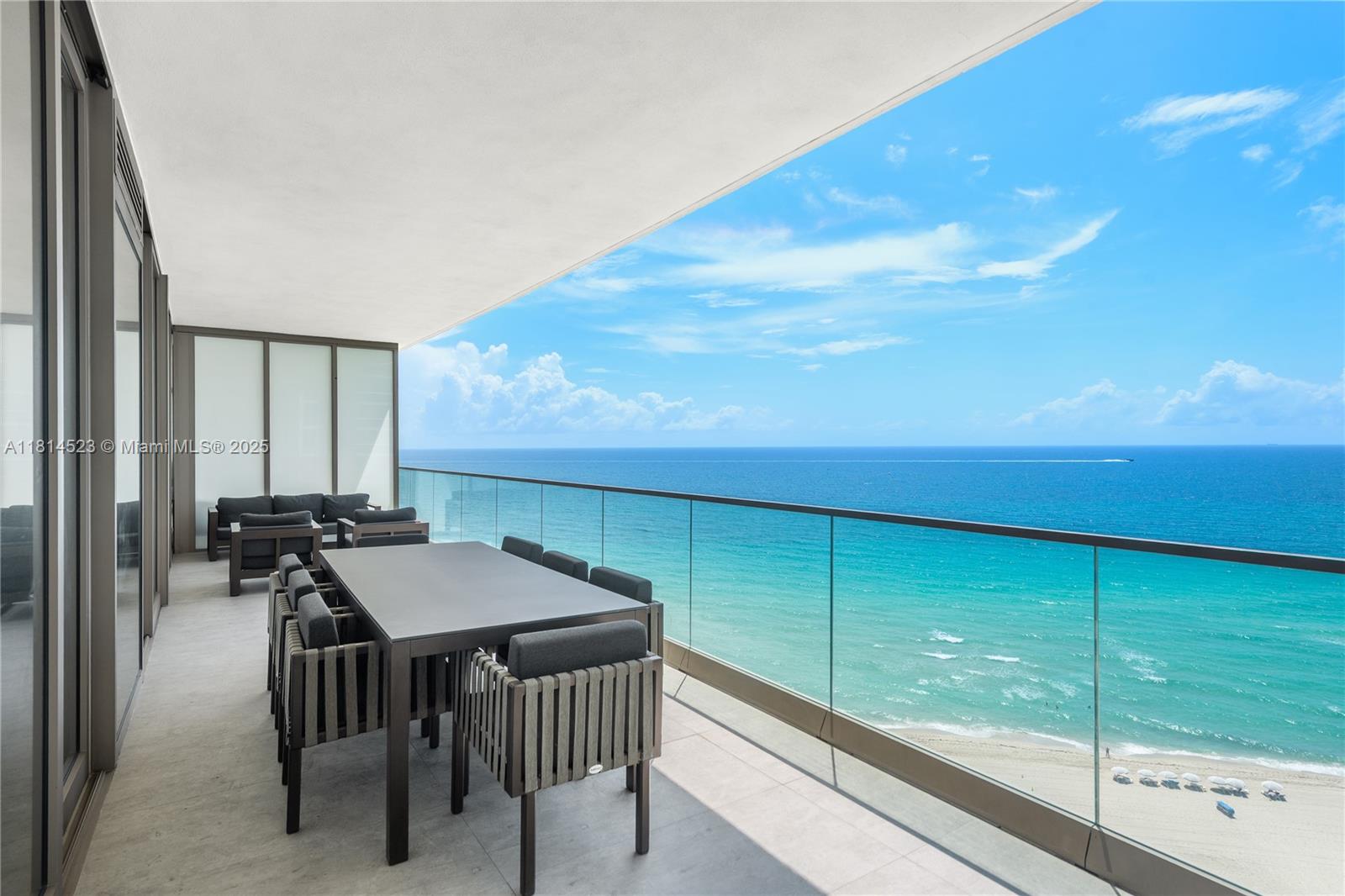 image Armani Residences21