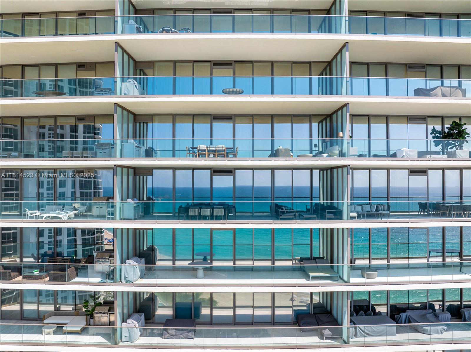 image Armani Residences26