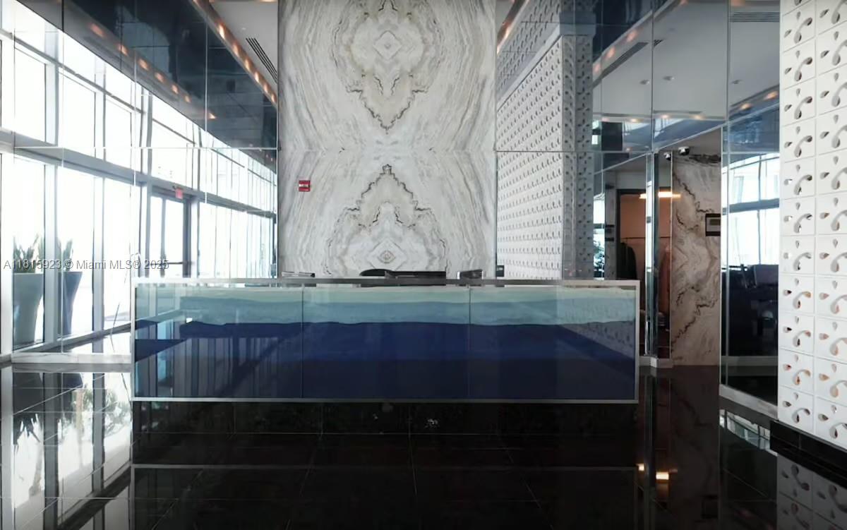 image One Miami East Condo7