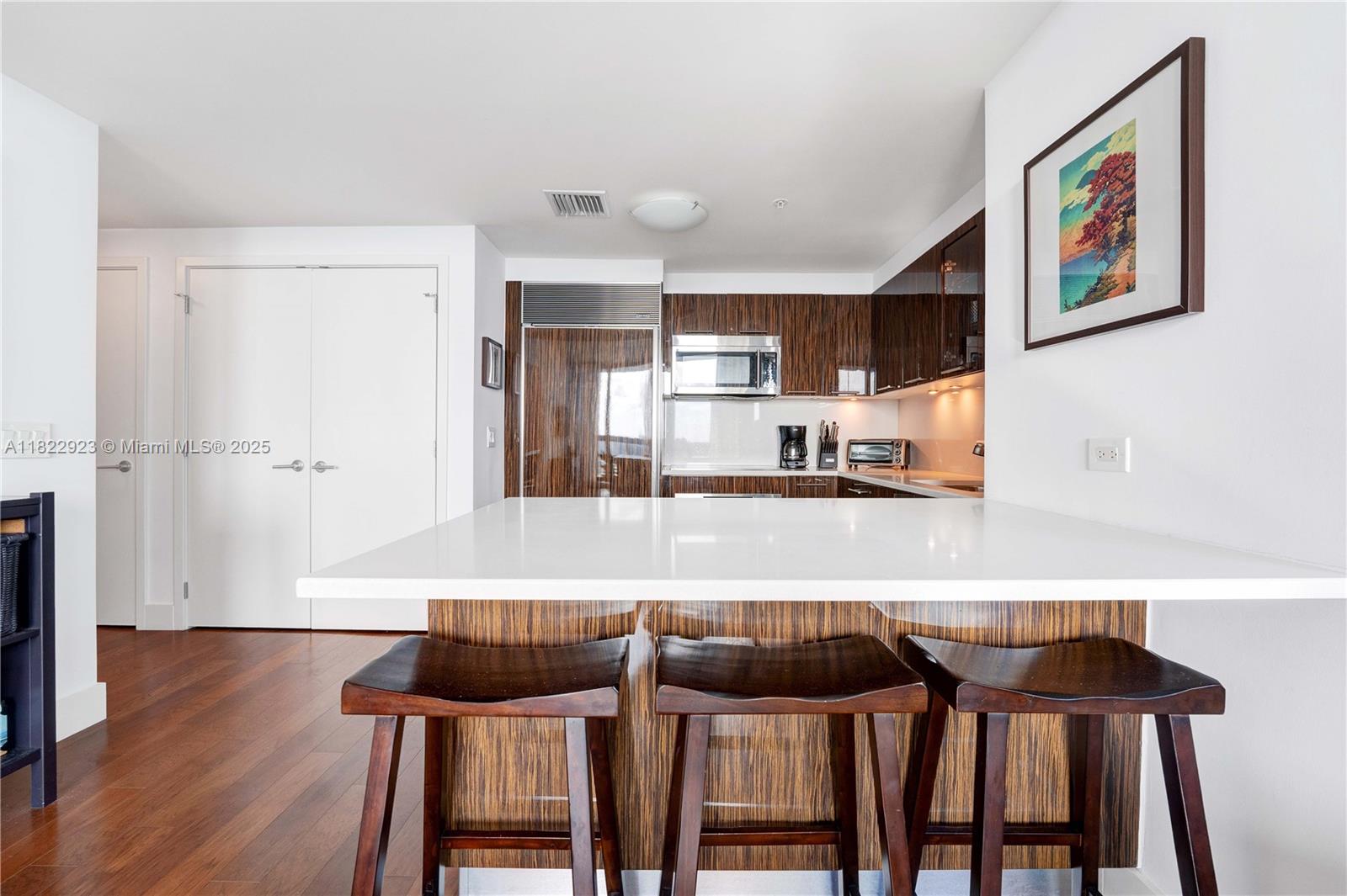 image Carillon Condo26
