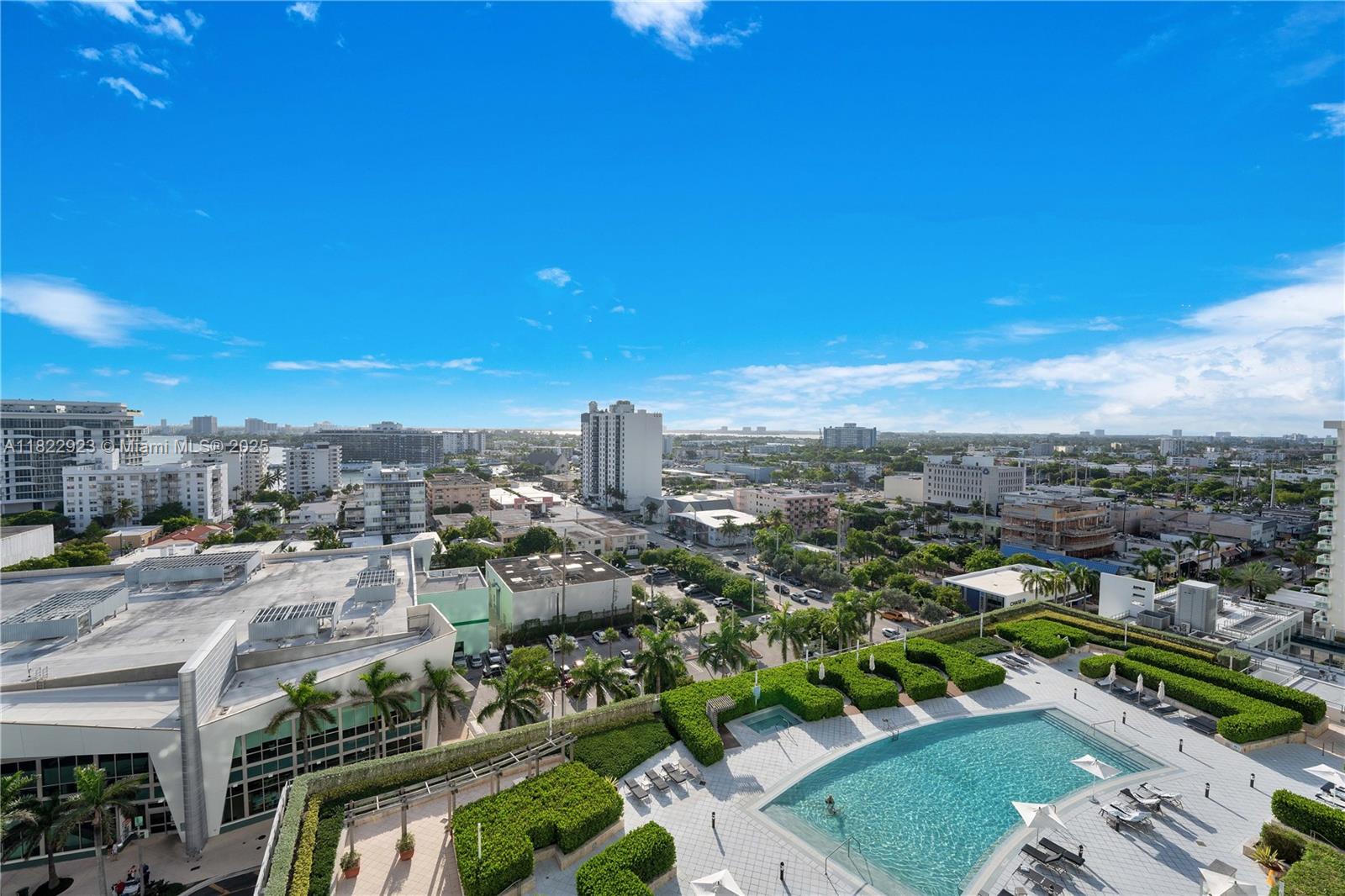 image Carillon Condo30